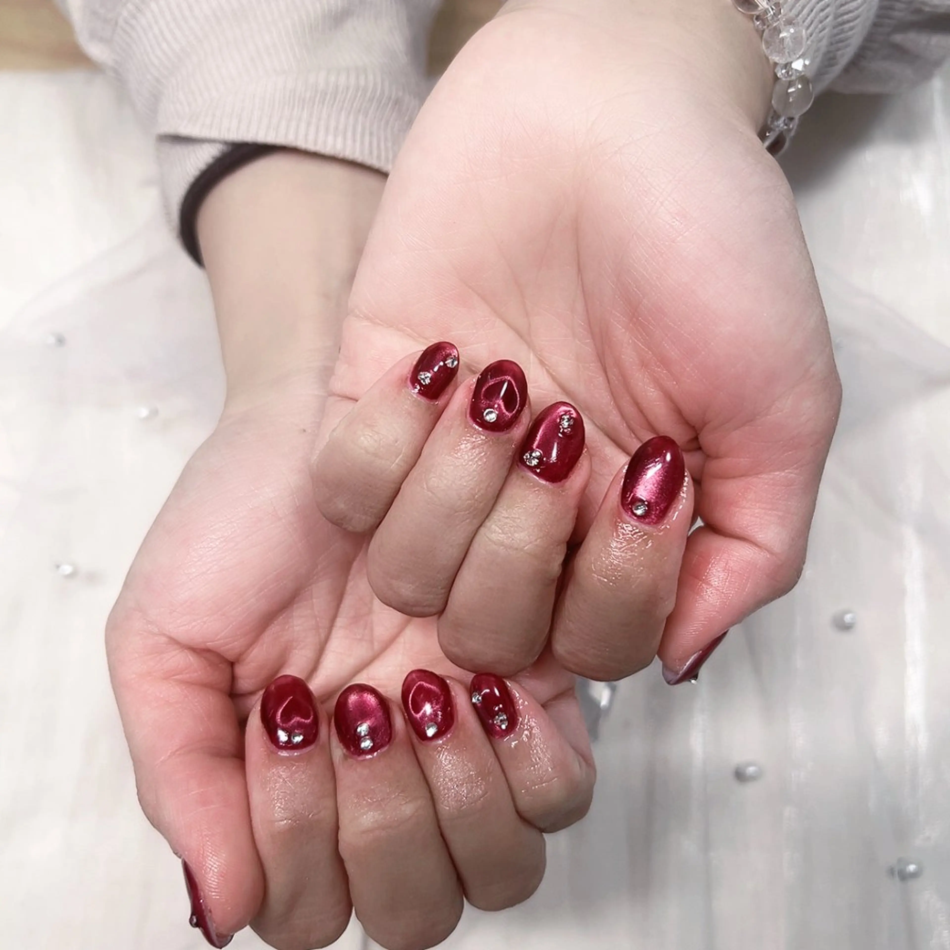 ネイル ハート マグネットネイル マグネットワンカラー ワンカラーネイル バレンタイン ハンドネイル Cute Tips nailのネイルデザイン