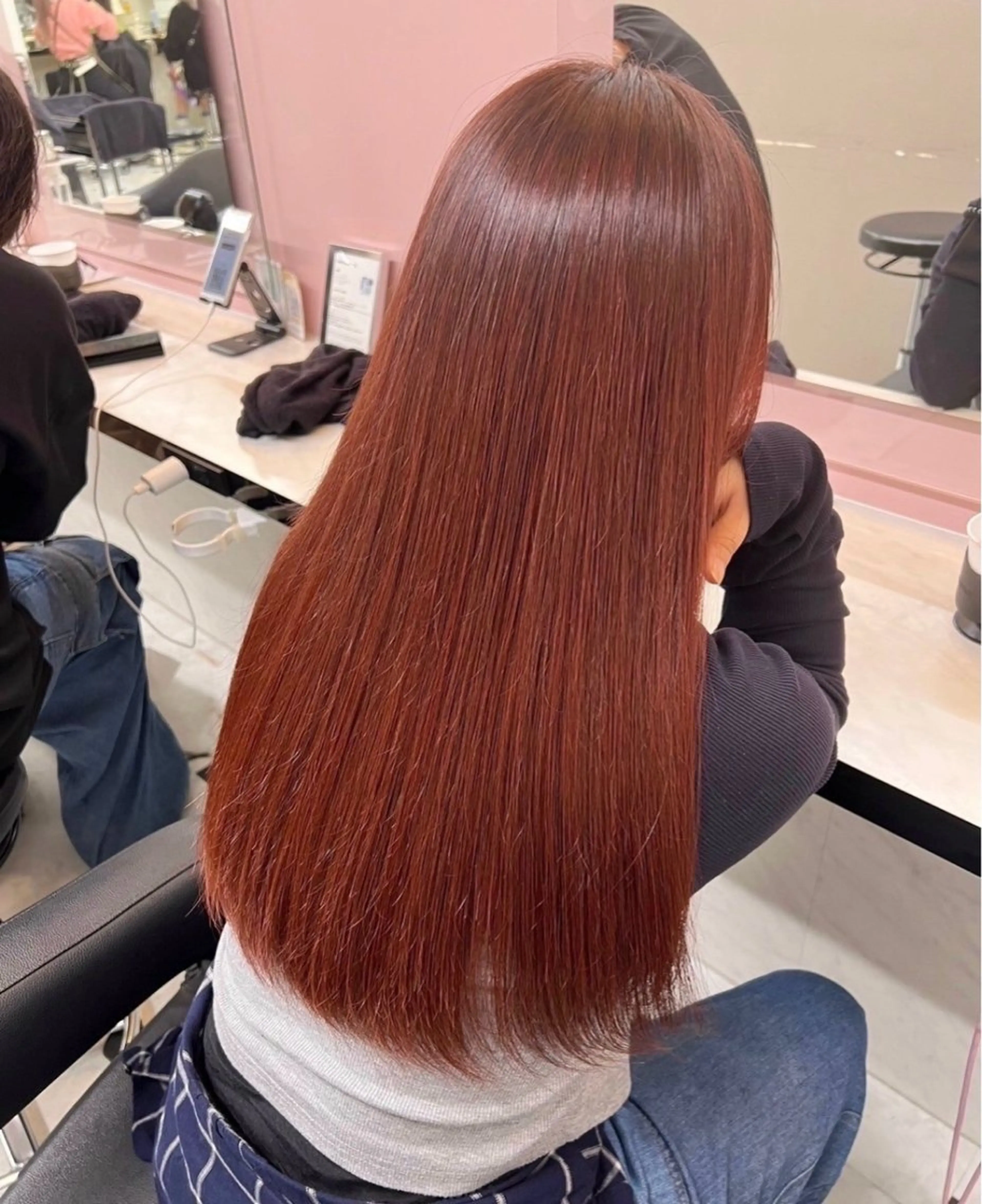 セミロング カラー ヘアアレンジ ブラウンカラー 透明感カラー オレンジ オレンジブラウン 🫧モテる💗ダメー ジレスハイトーン🫧のヘアスタイル