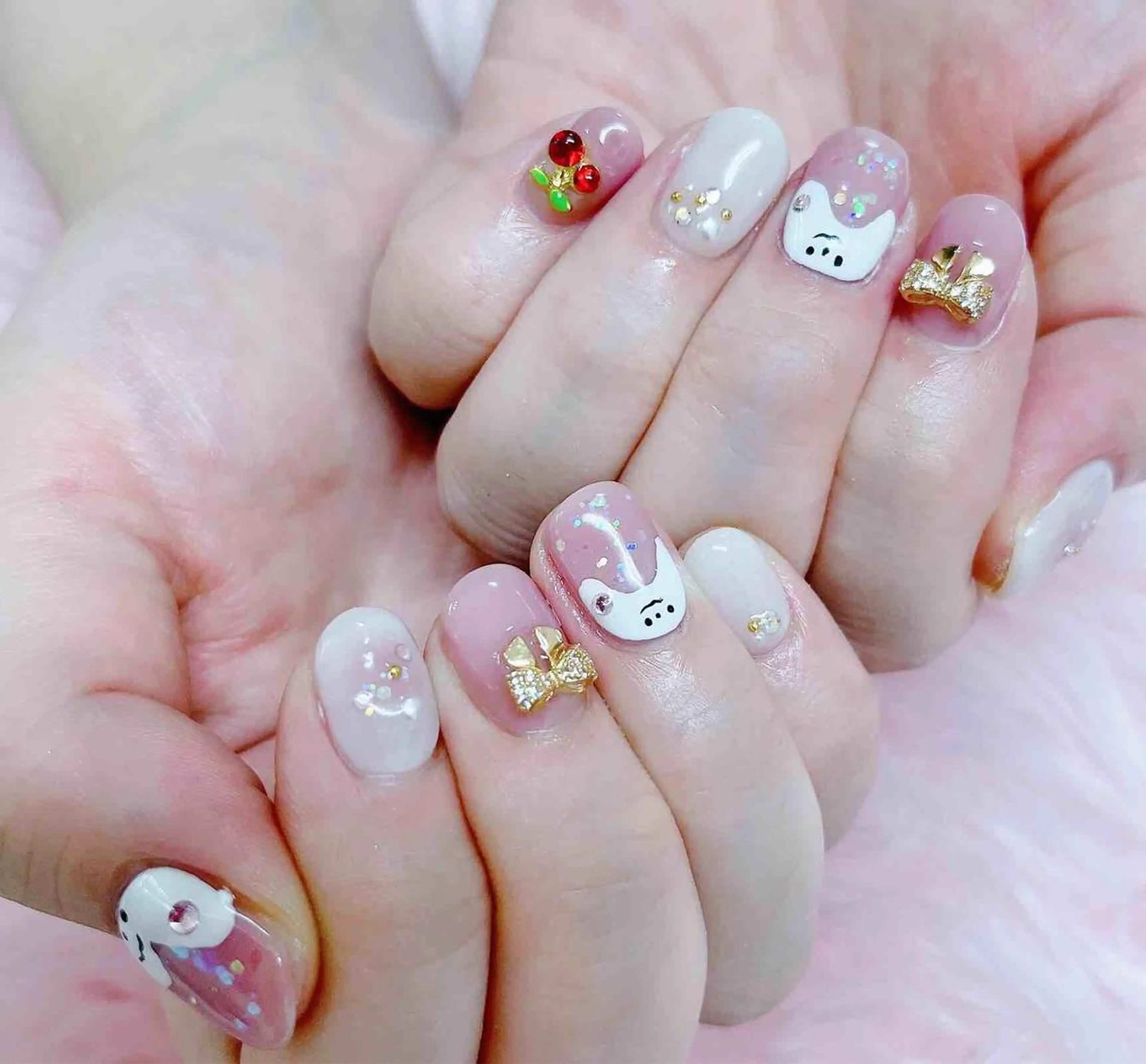 ネイル ハンドネイル MoonNail ユリ🌸のネイルデザイン