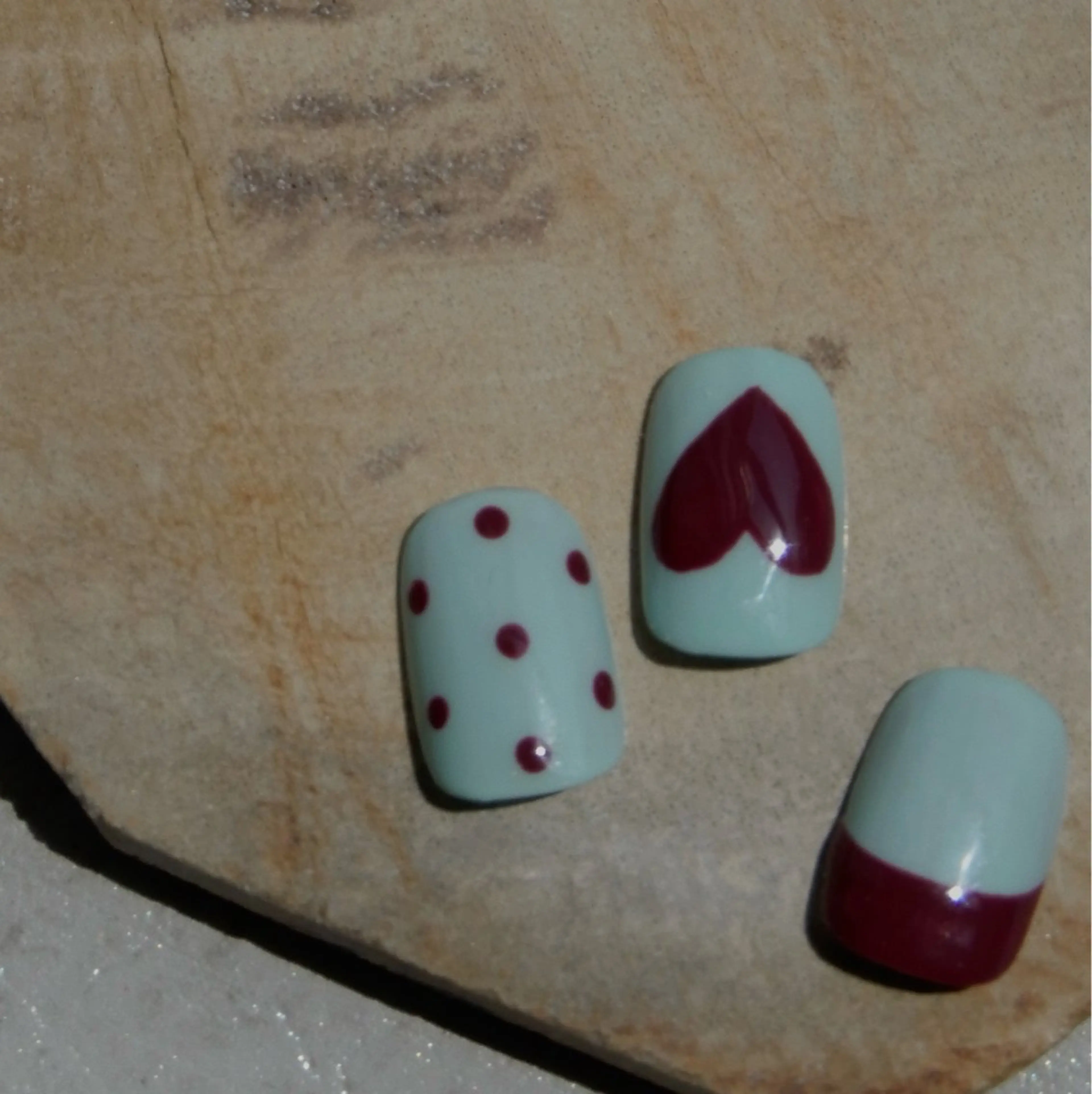 ネイル LETTER_&所属・LETTER_& MINAのネイルデザイン