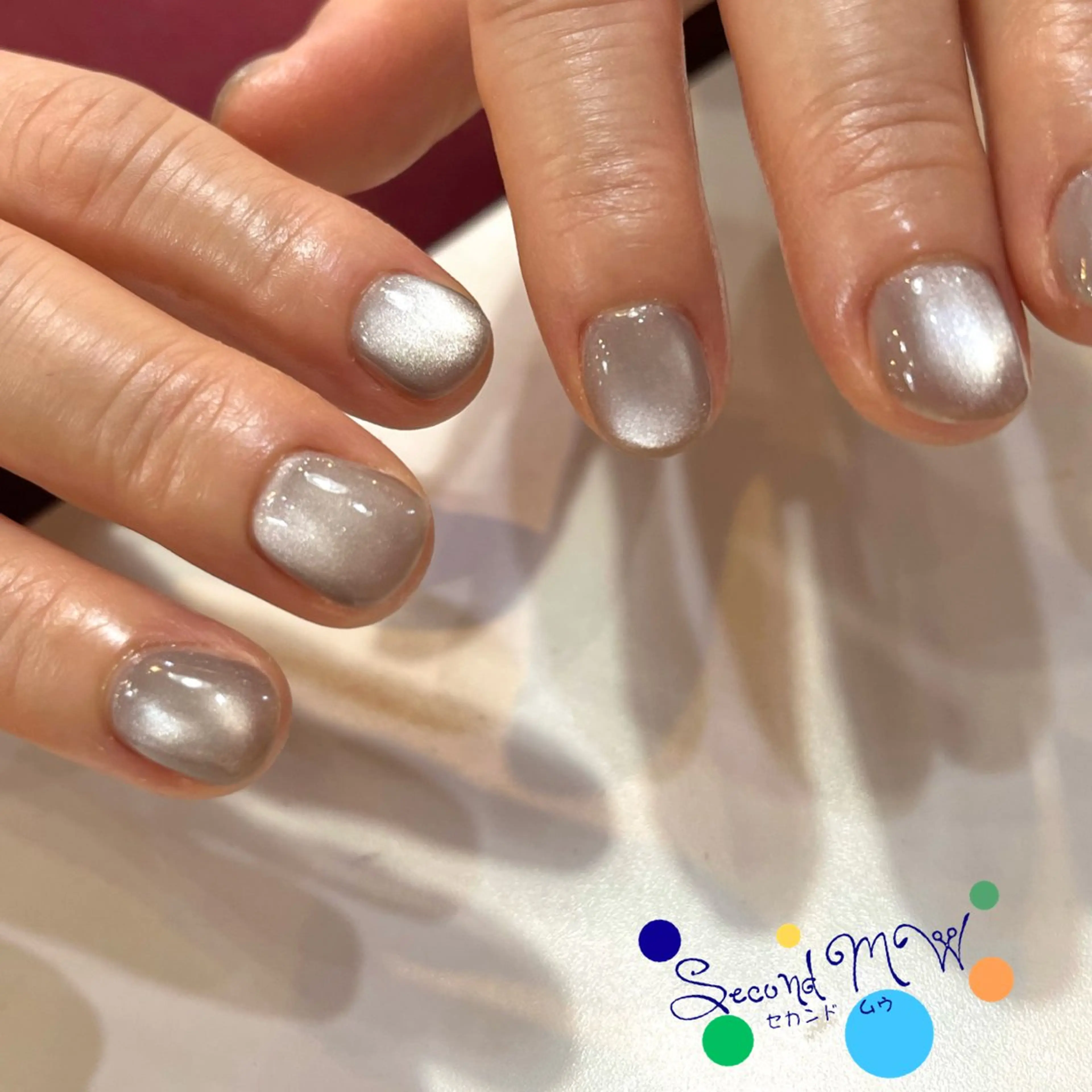ネイル マグネットネイル ワンカラーネイル シルバー ハンドネイル SecondMW _nail 　川連のネイルデザイン