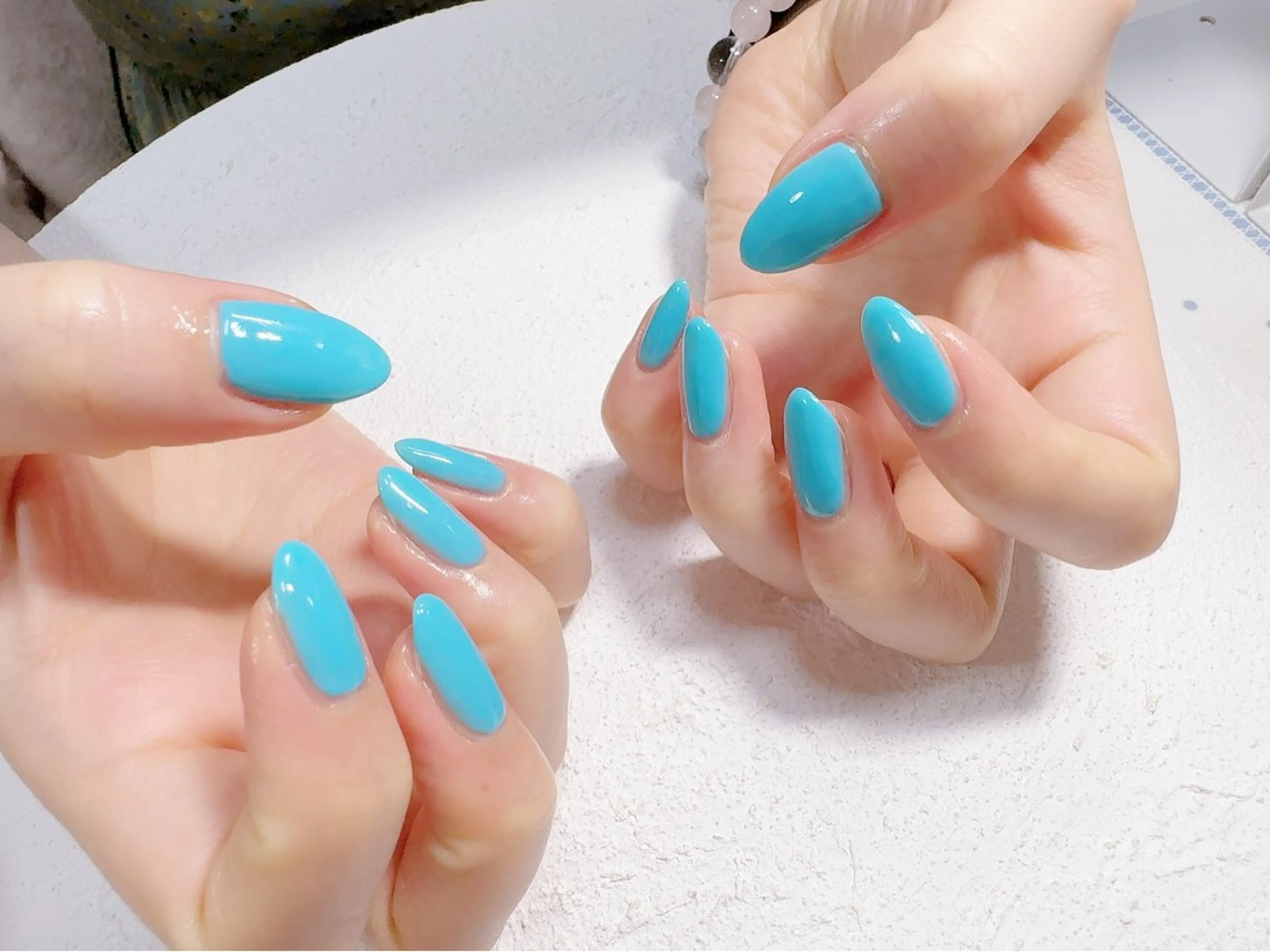 ネイル ジェルネイル Regaro i.sのネイルデザイン