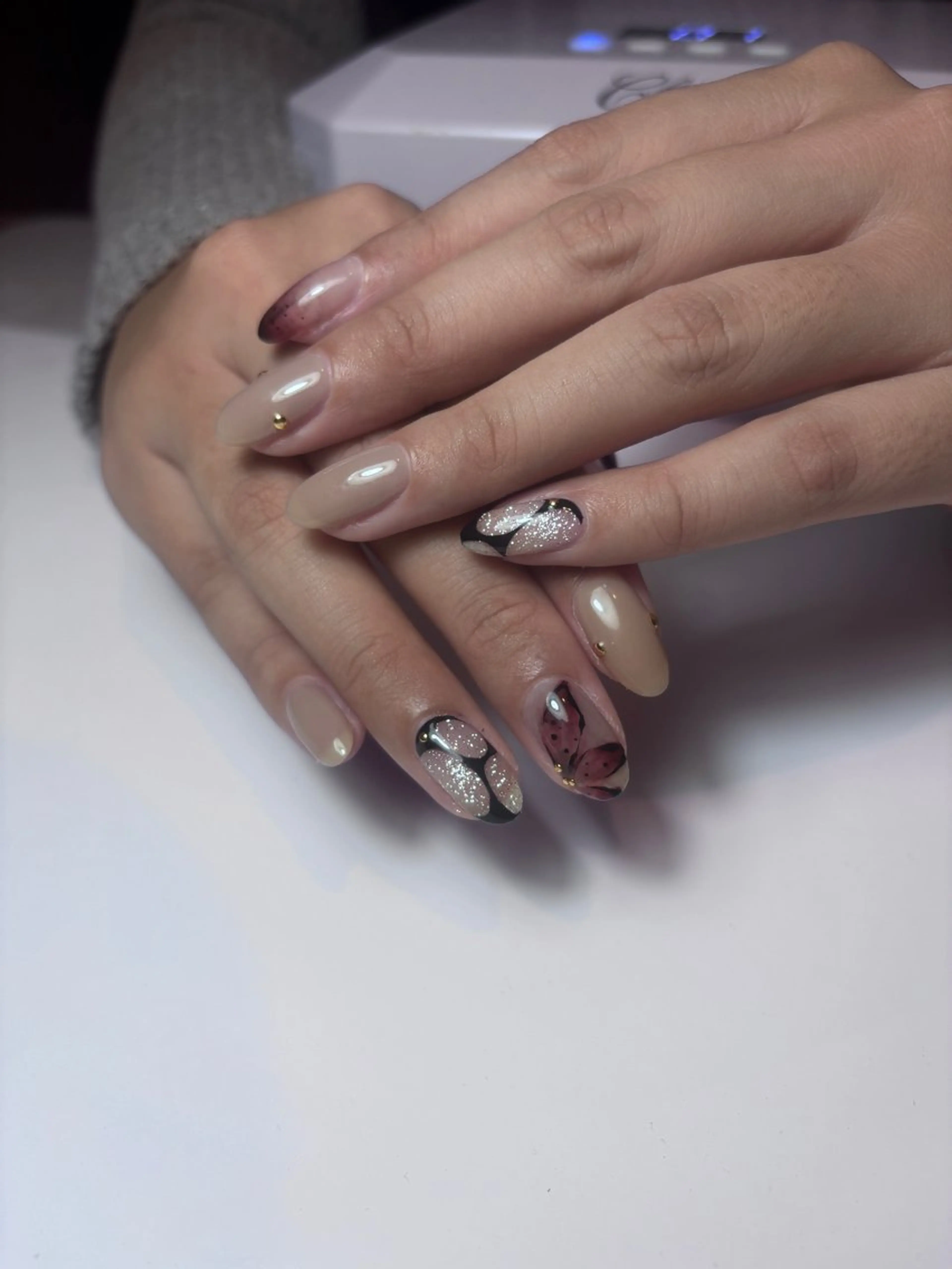 ミディアム Siita Yukiのネイルデザイン