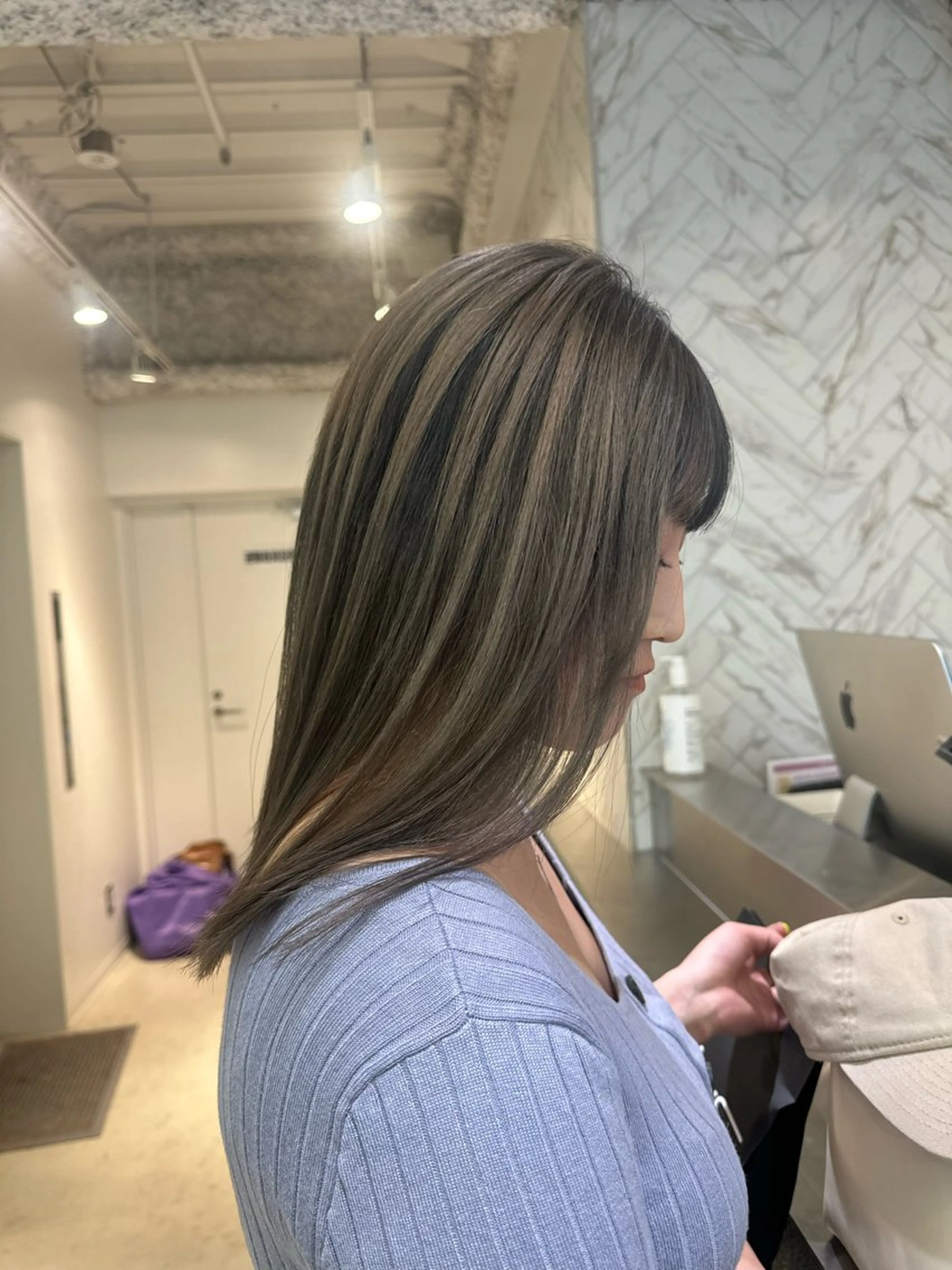 セミロング カラー カット ヘアカラー 店長　MANAMI ／ブリーチ／骨格ボブのヘアスタイル