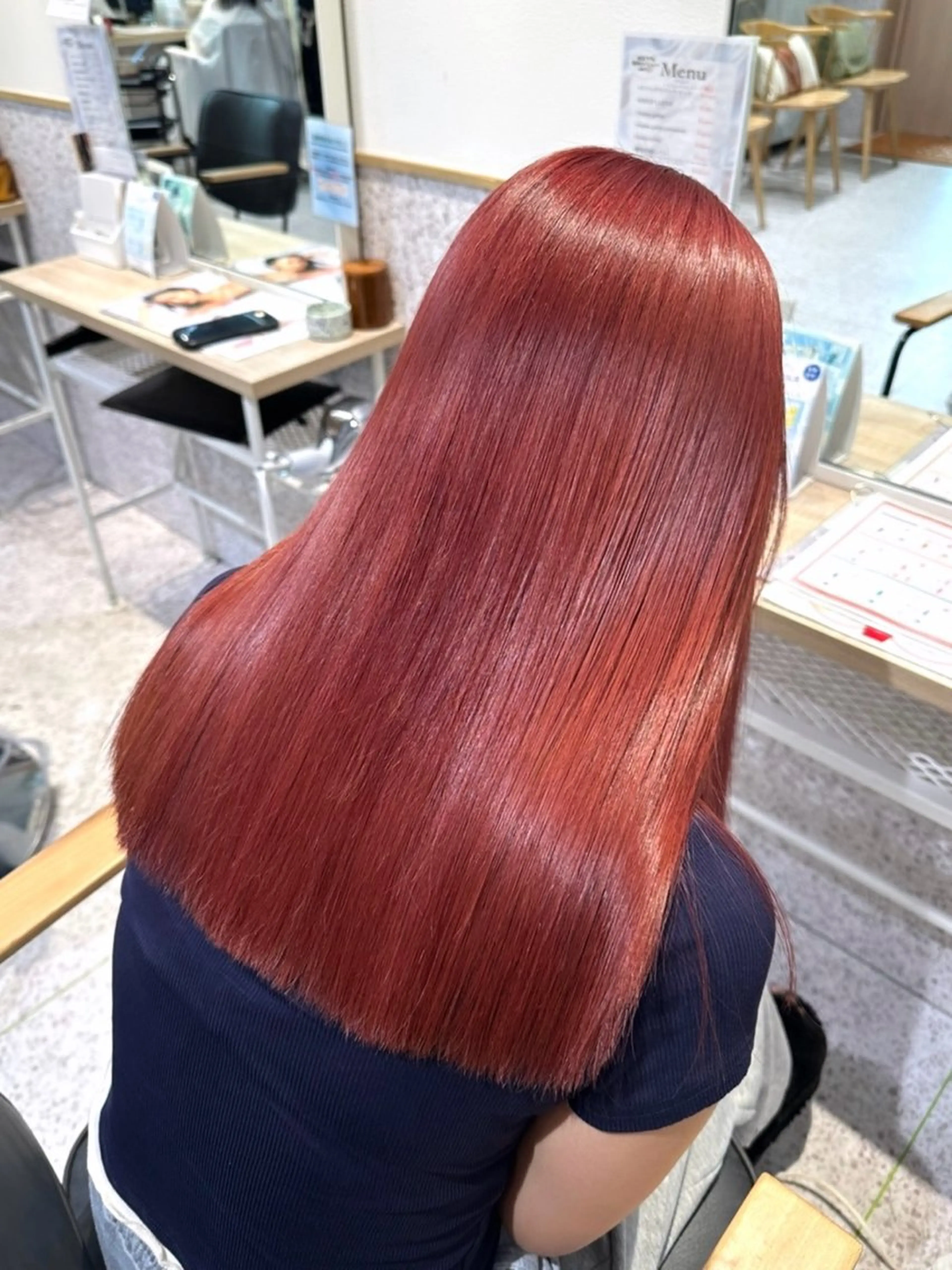 ロング 顔周りカット ハイライト 髪質改善 韓国風ヘア 縮毛矯正 ヘアカラー トリートメント 透明感/艶カラー 🫧 ユイナのヘアスタイル