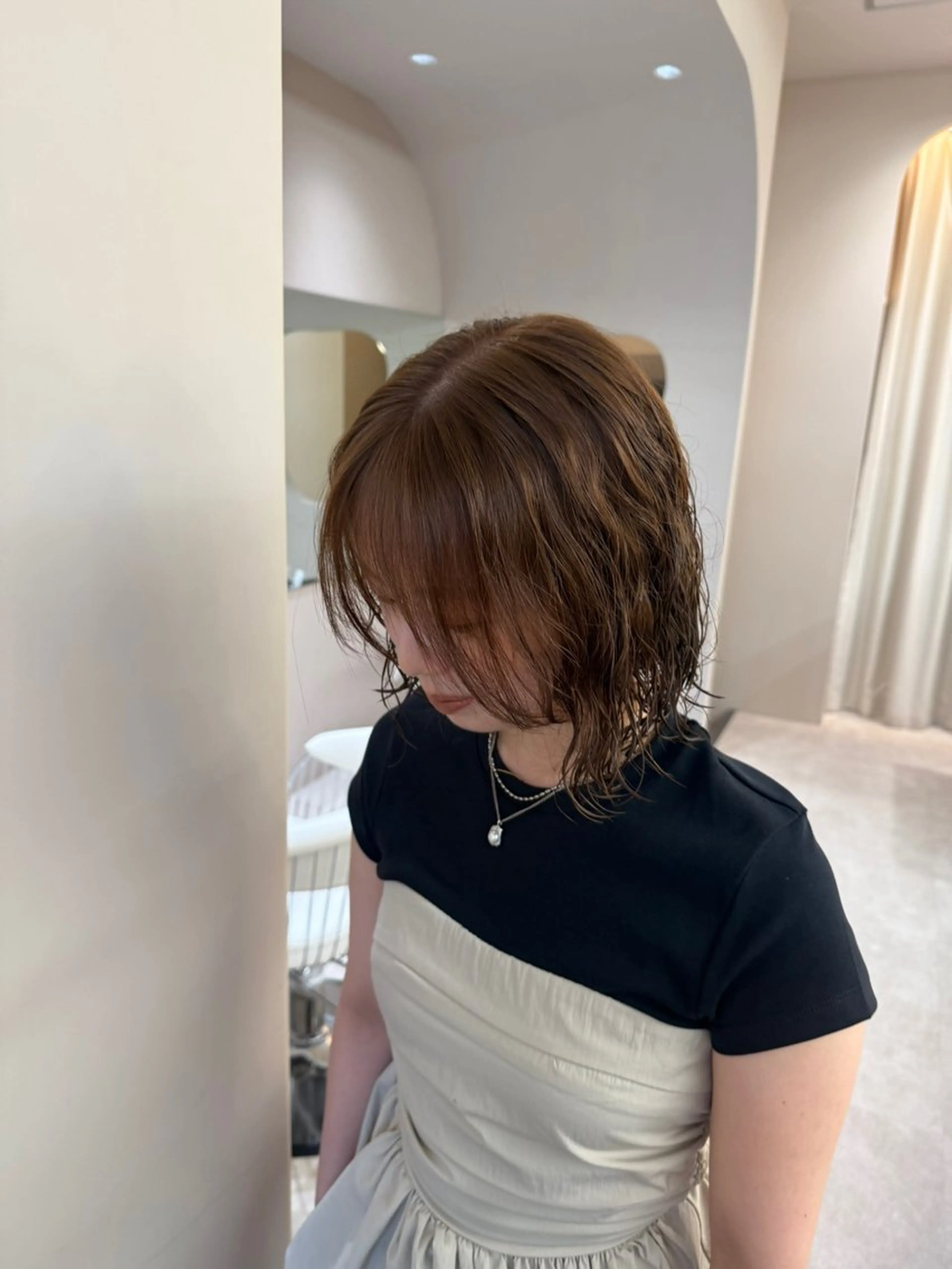 ショート カラー ヘアカラー 濵田 結月のヘアスタイル