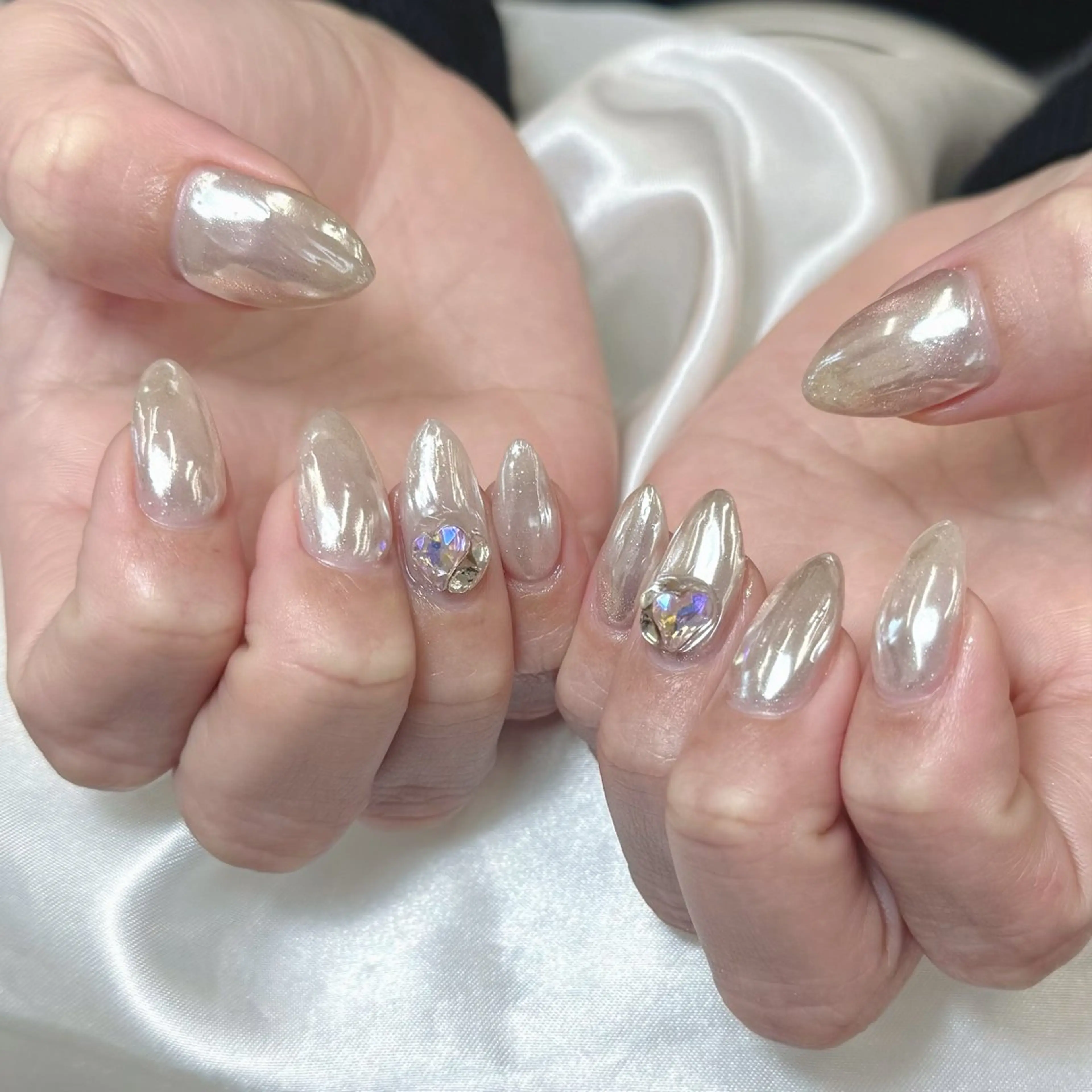 ネイル ハンドネイル NAIL atre AYAのネイルデザイン