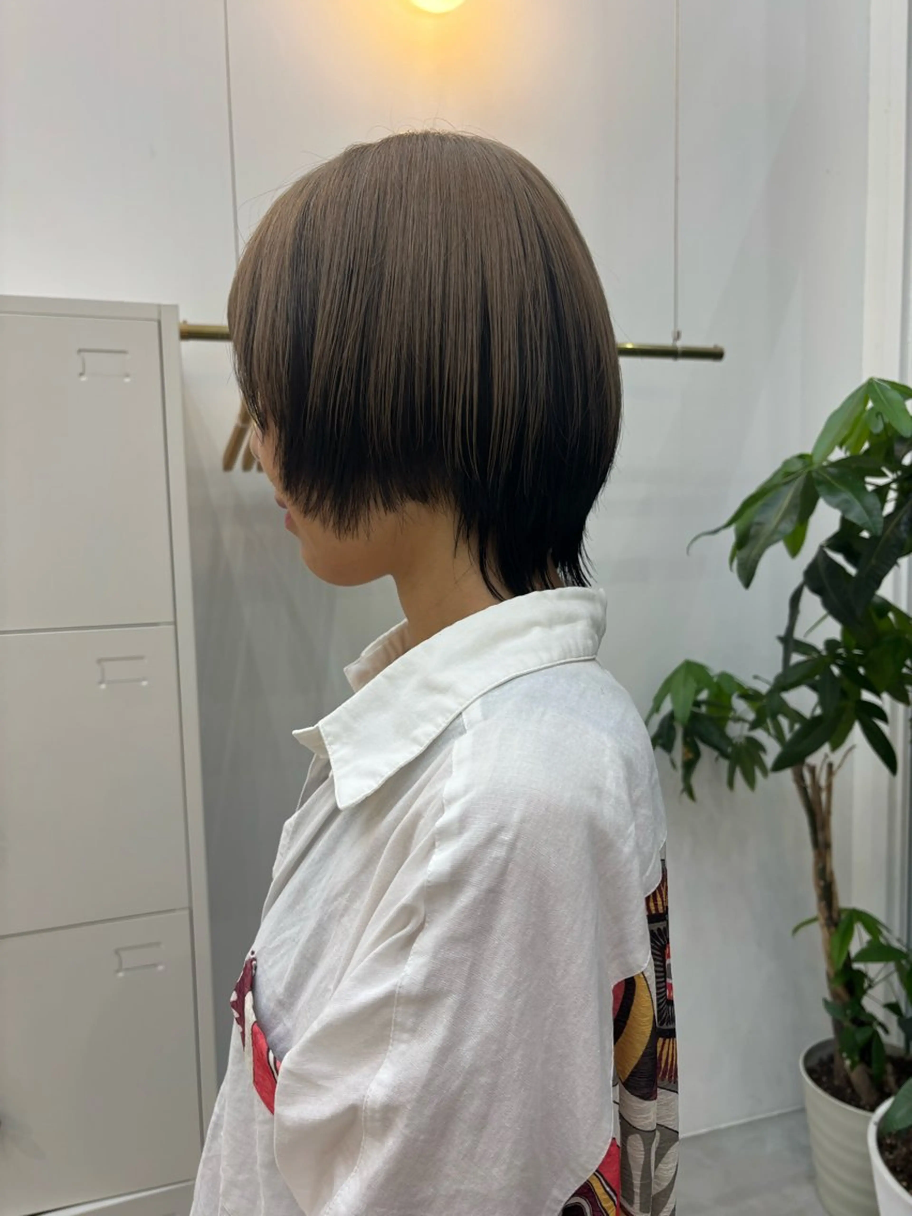 ショート カラー ヘアカラー 伊藤 ゆいなのヘアスタイル