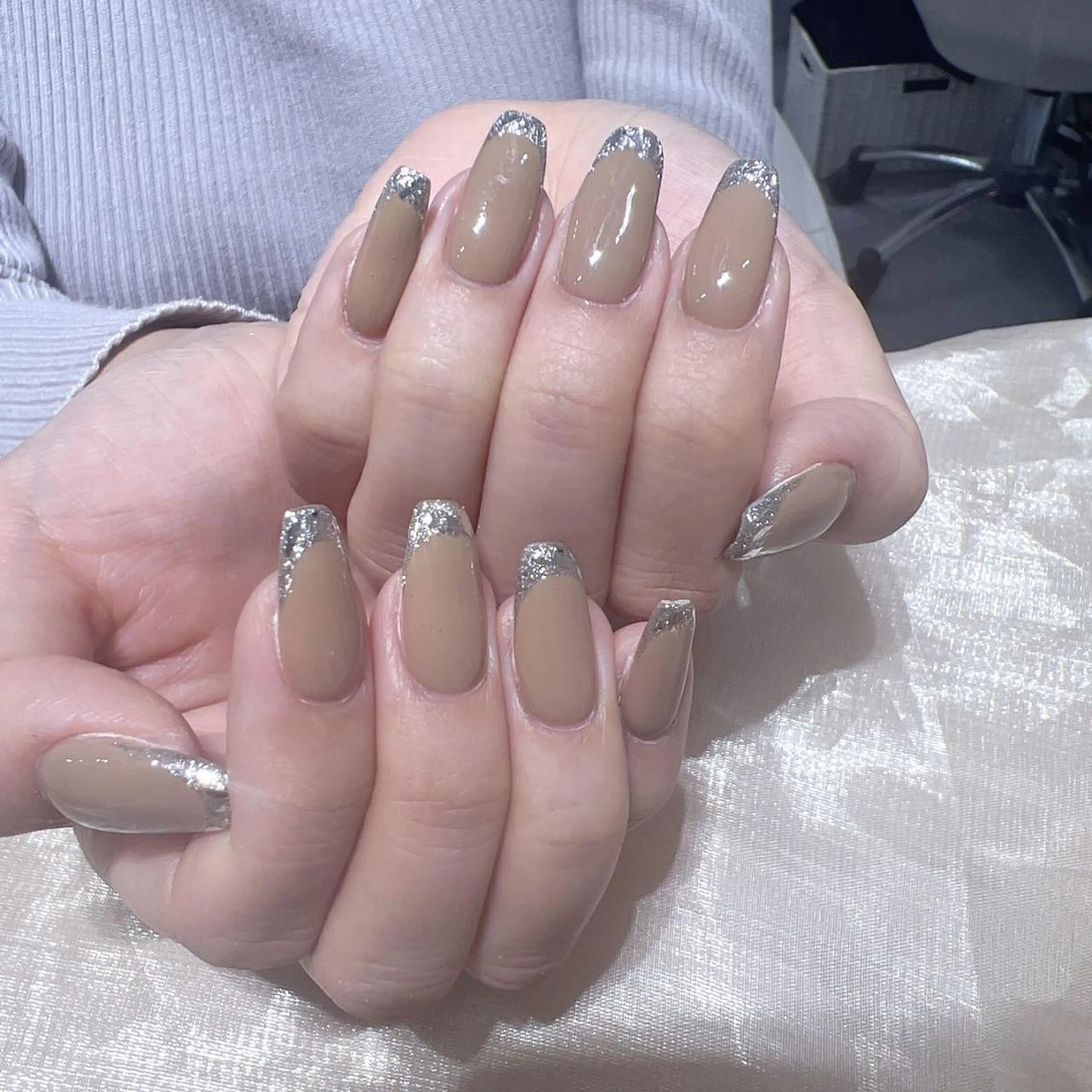 ネイル フレンチネイル ガラスフレンチ Queens 榊 まおのネイルデザイン