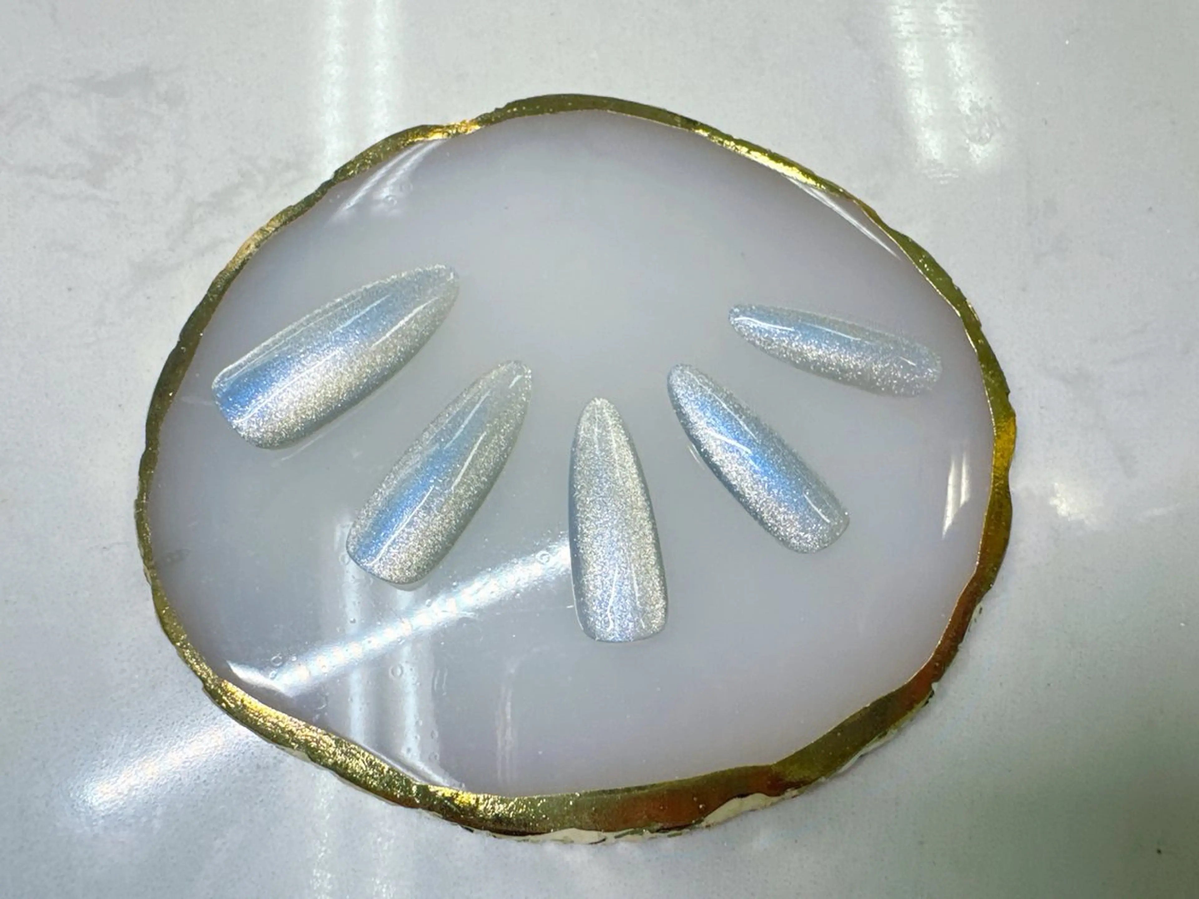 ネイル アートネイル フレンチネイル ジェルネイル ガラスフレンチ パラジェル Queeens nailのネイルデザイン