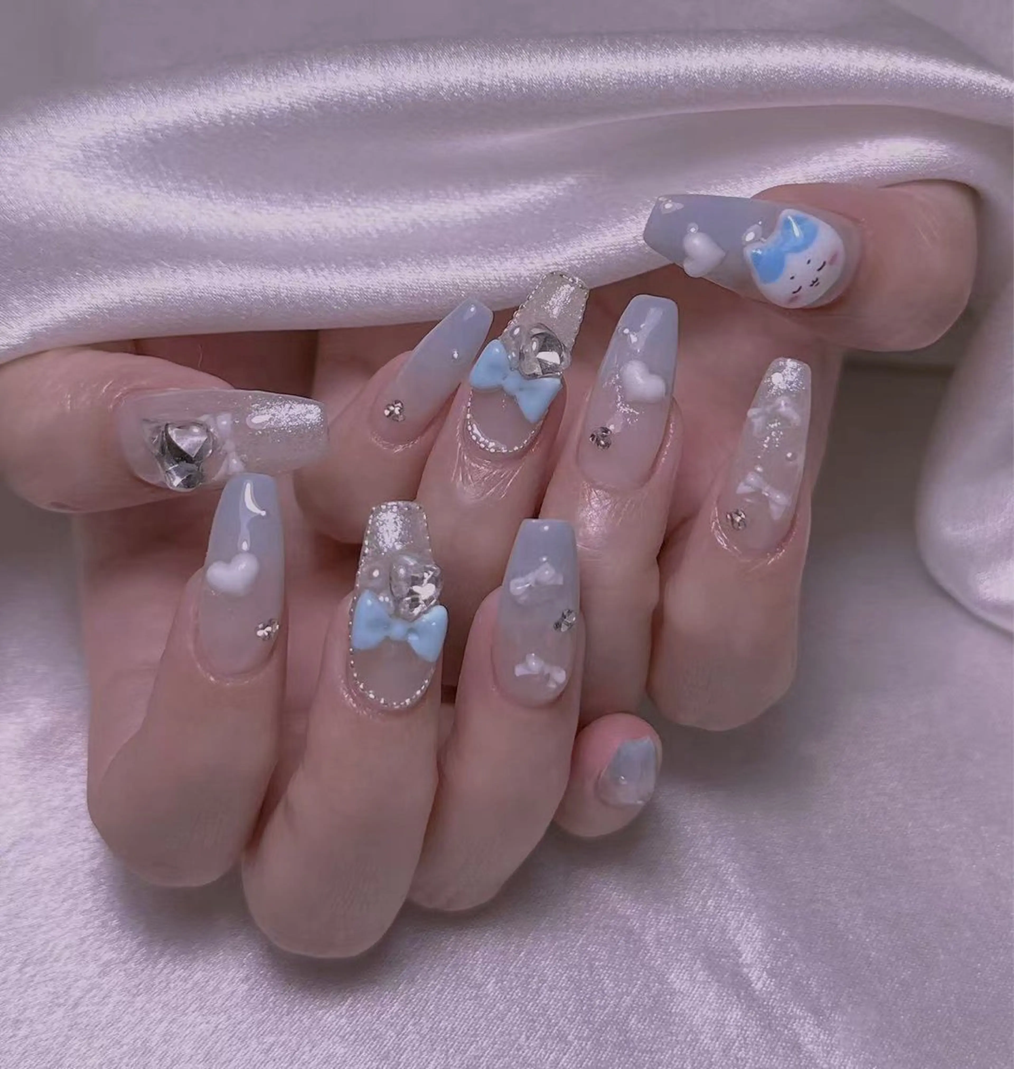 ネイル 長さ出し専門店 RIRIのネイルデザイン