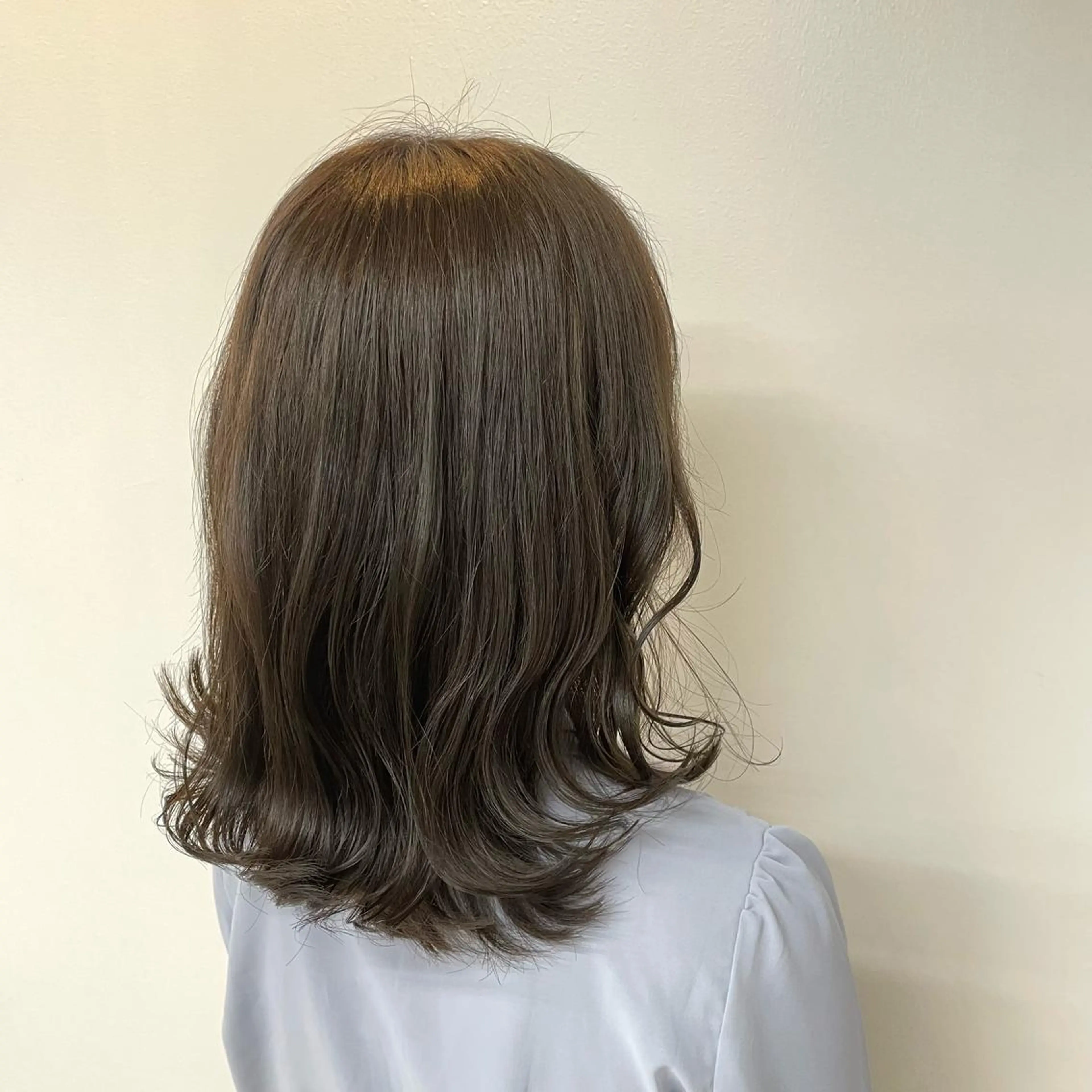 ミディアム カラー ARMONY大阪店 パーマ職人伊丹のヘアスタイル