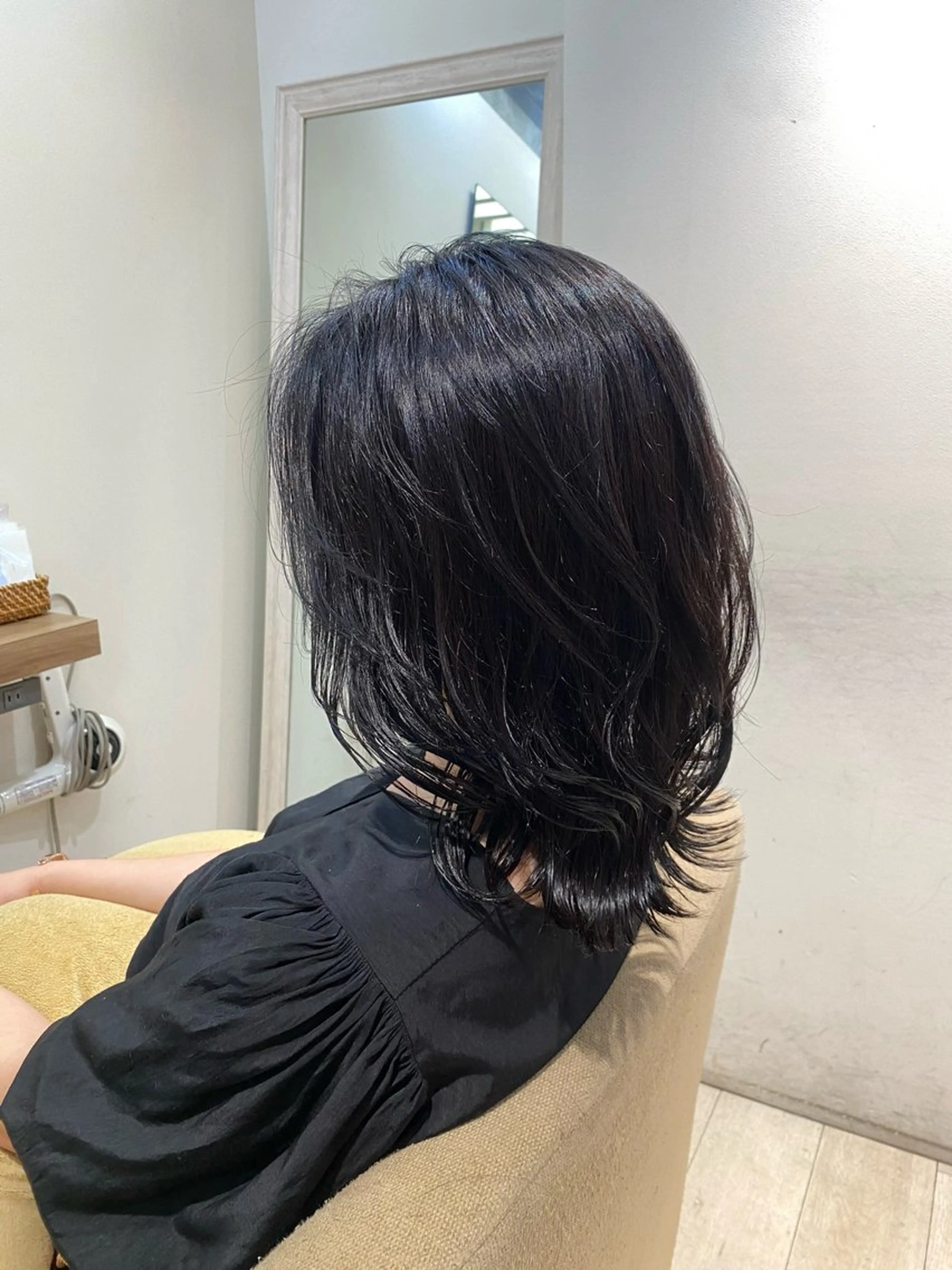 セミロング カラー アッシュ ブルーカラー ブルーアッシュ ブリーチなし/暖色/ 透明感/なおやのヘアスタイル