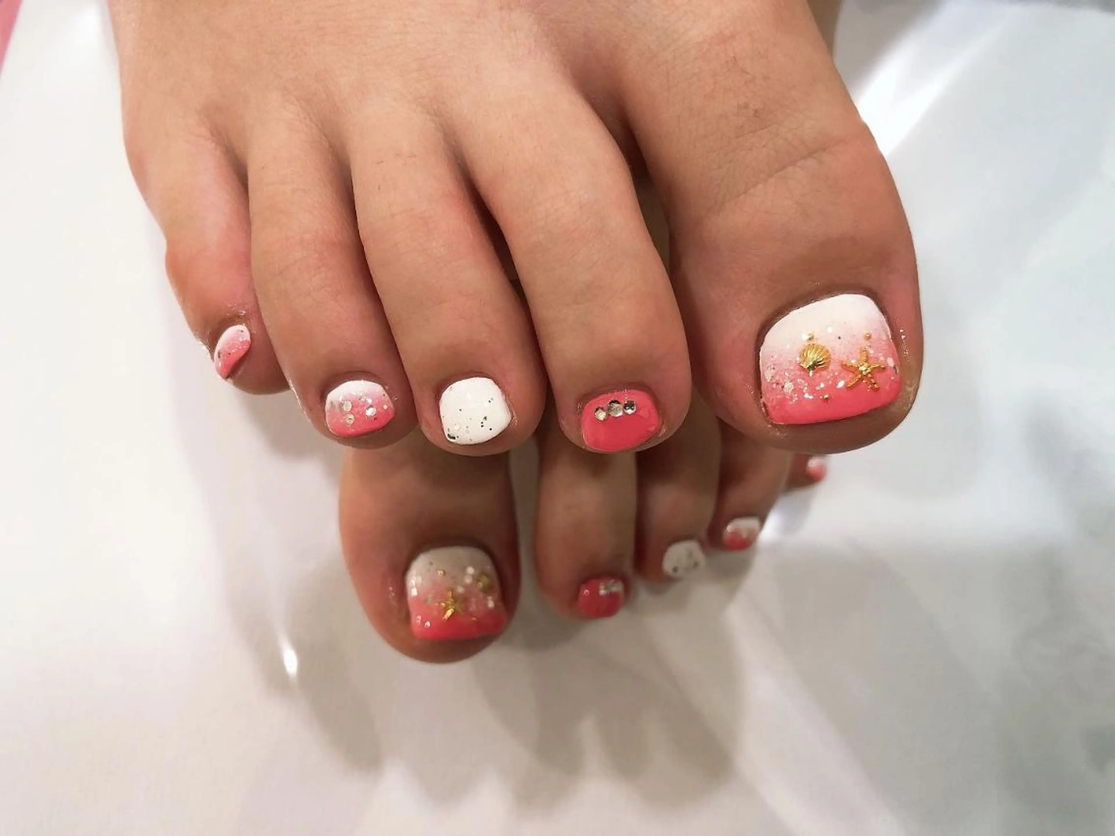 ネイル AB マツエクネイルサロンのネイルデザイン