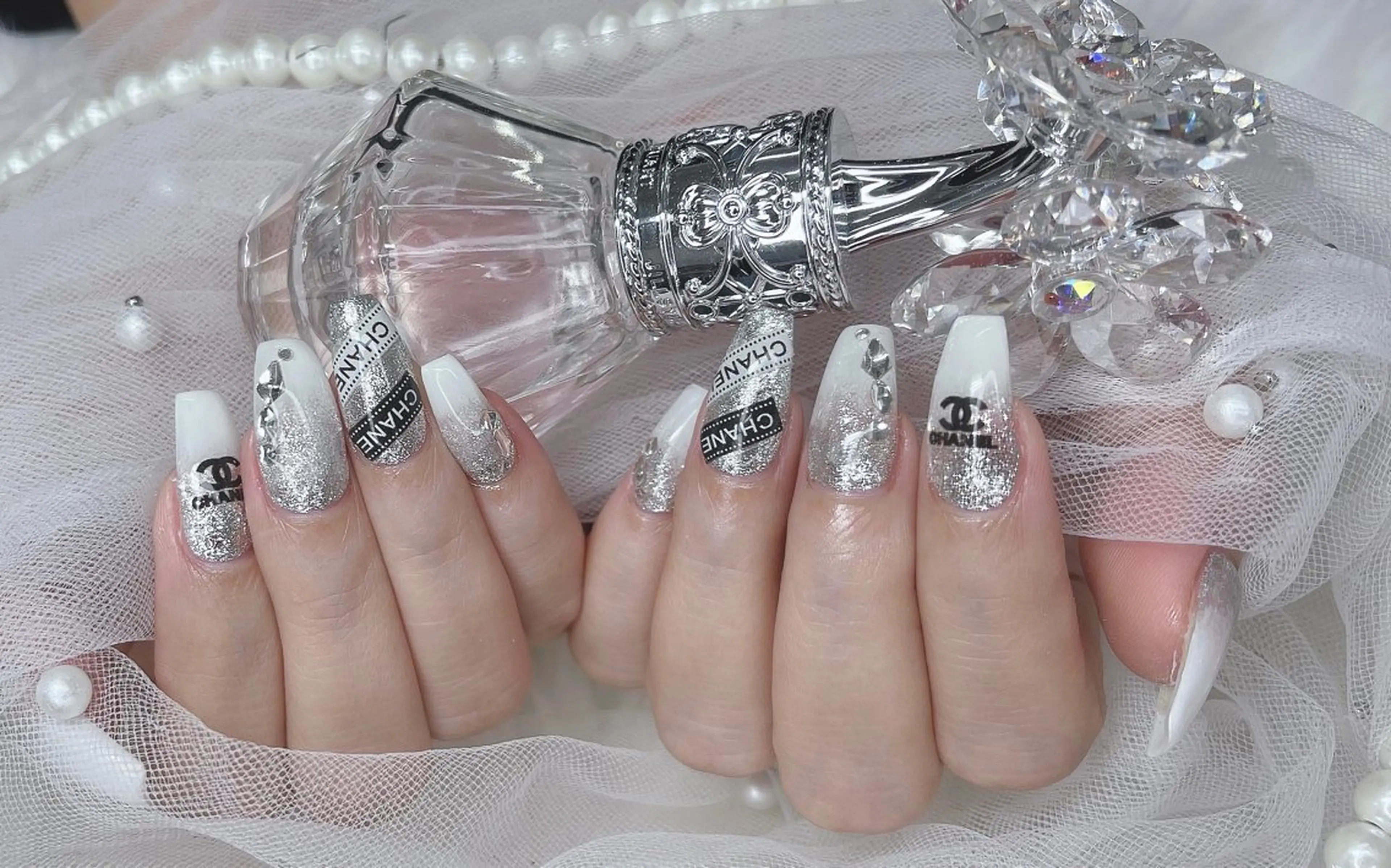 ネイル ハヤシ ミカのネイルデザイン