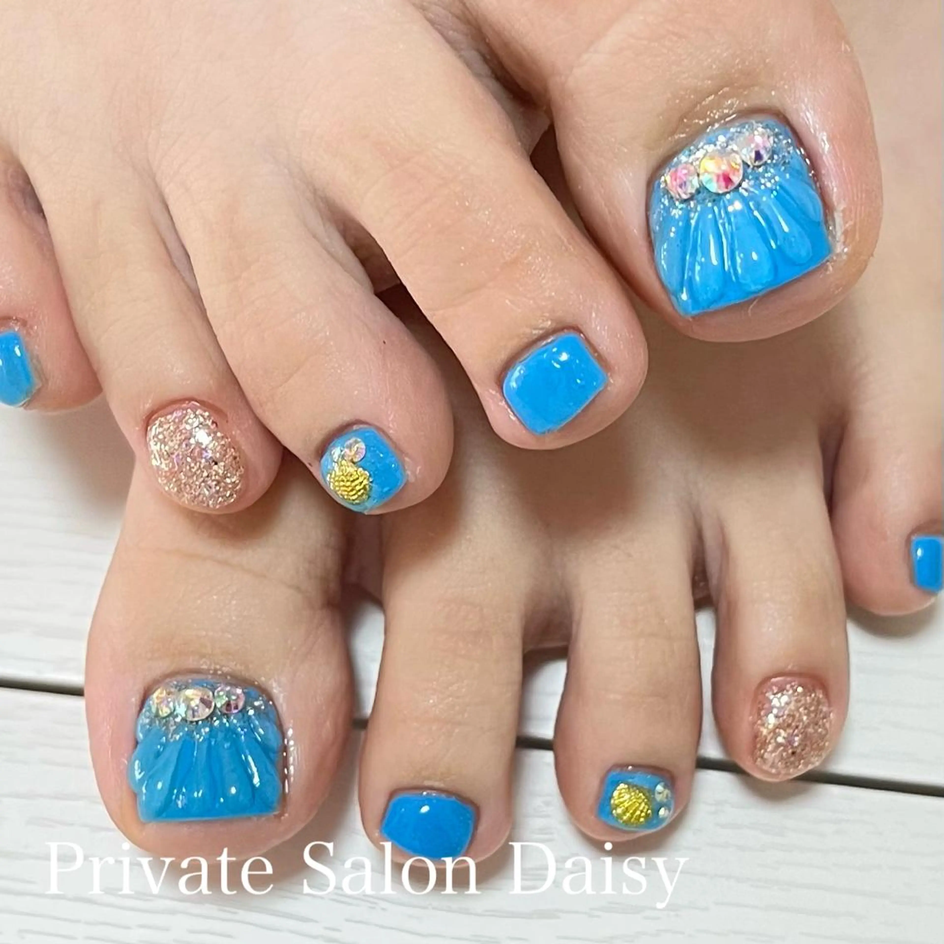 ネイル フットネイル プライベートサロン Daisyのネイルデザイン