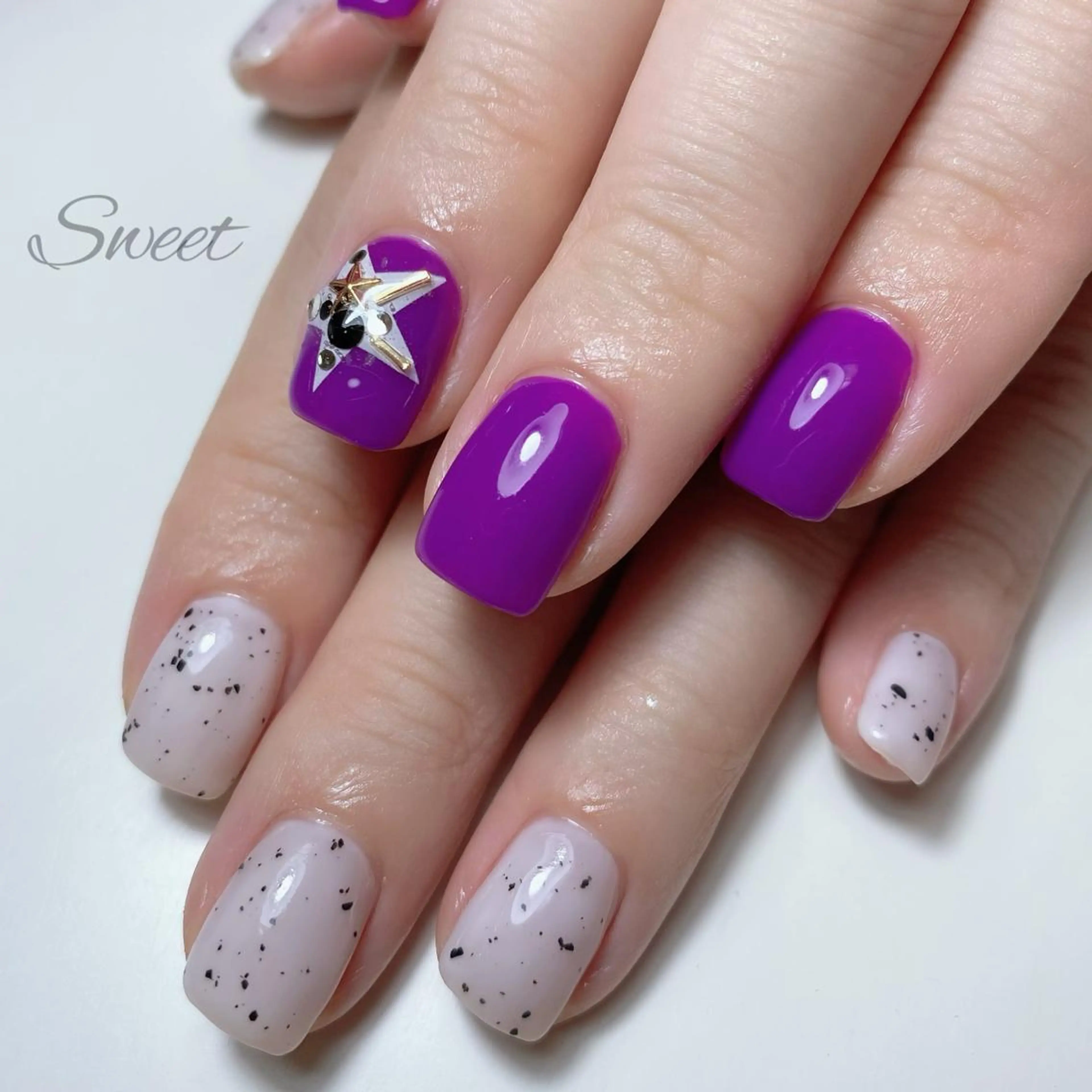 ネイル sweet 仲野陽子のネイルデザイン