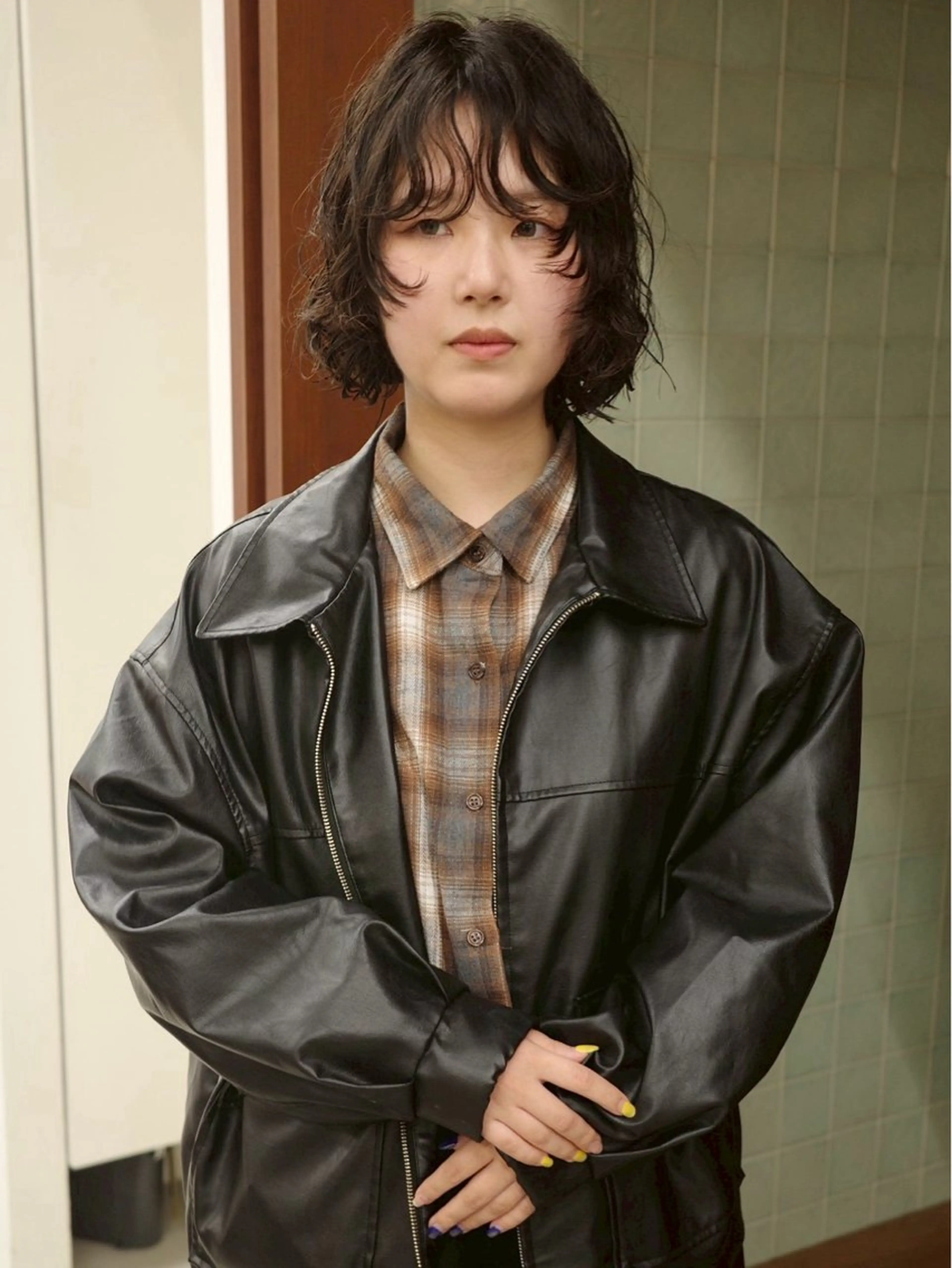 ショート カラー パーマ カット ヘアカラー パーマ トリートメント (h)wim ウィムのヘアスタイル