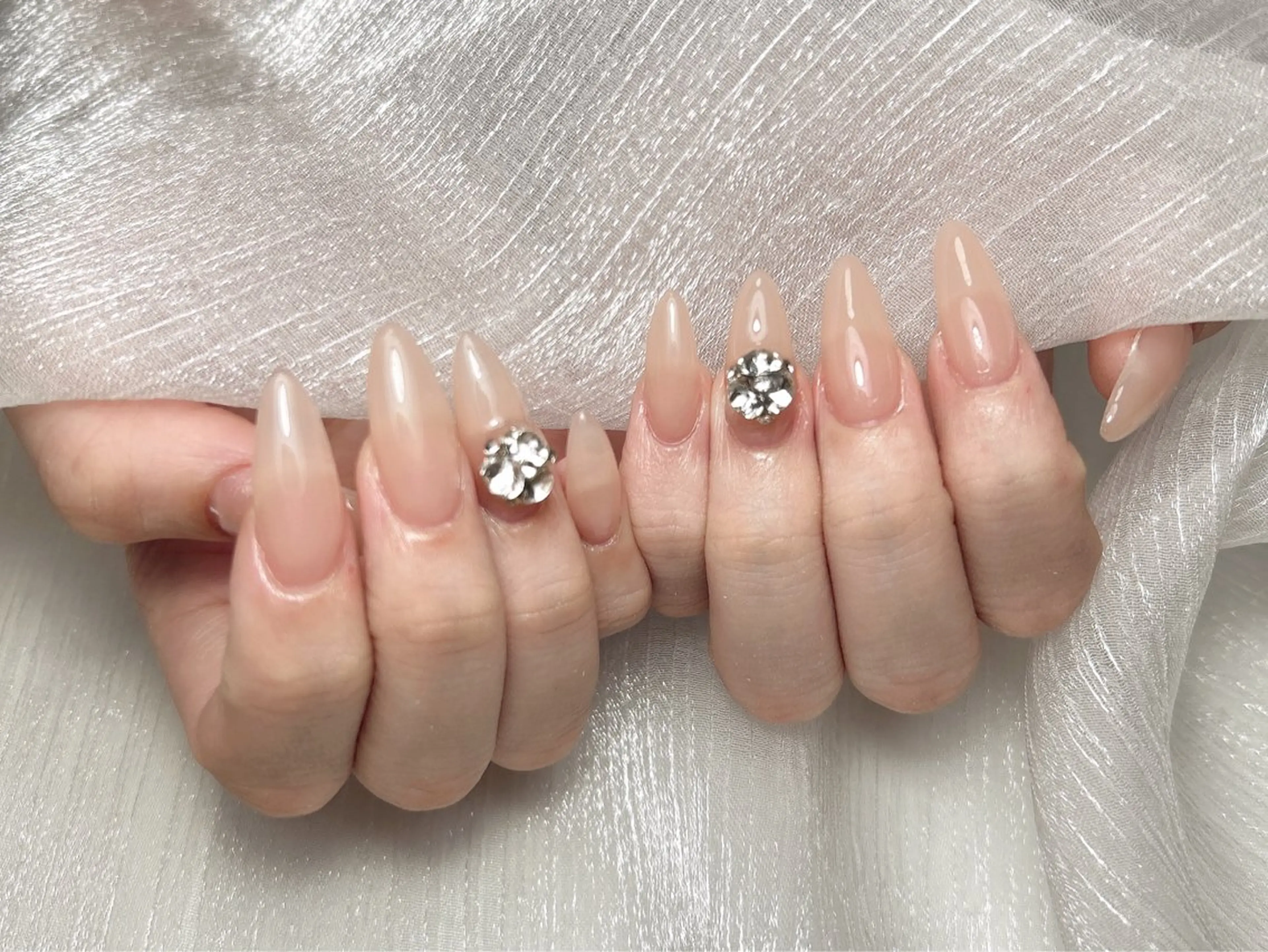 ネイル ハンドネイル オーラ ネイルサロンのネイルデザイン