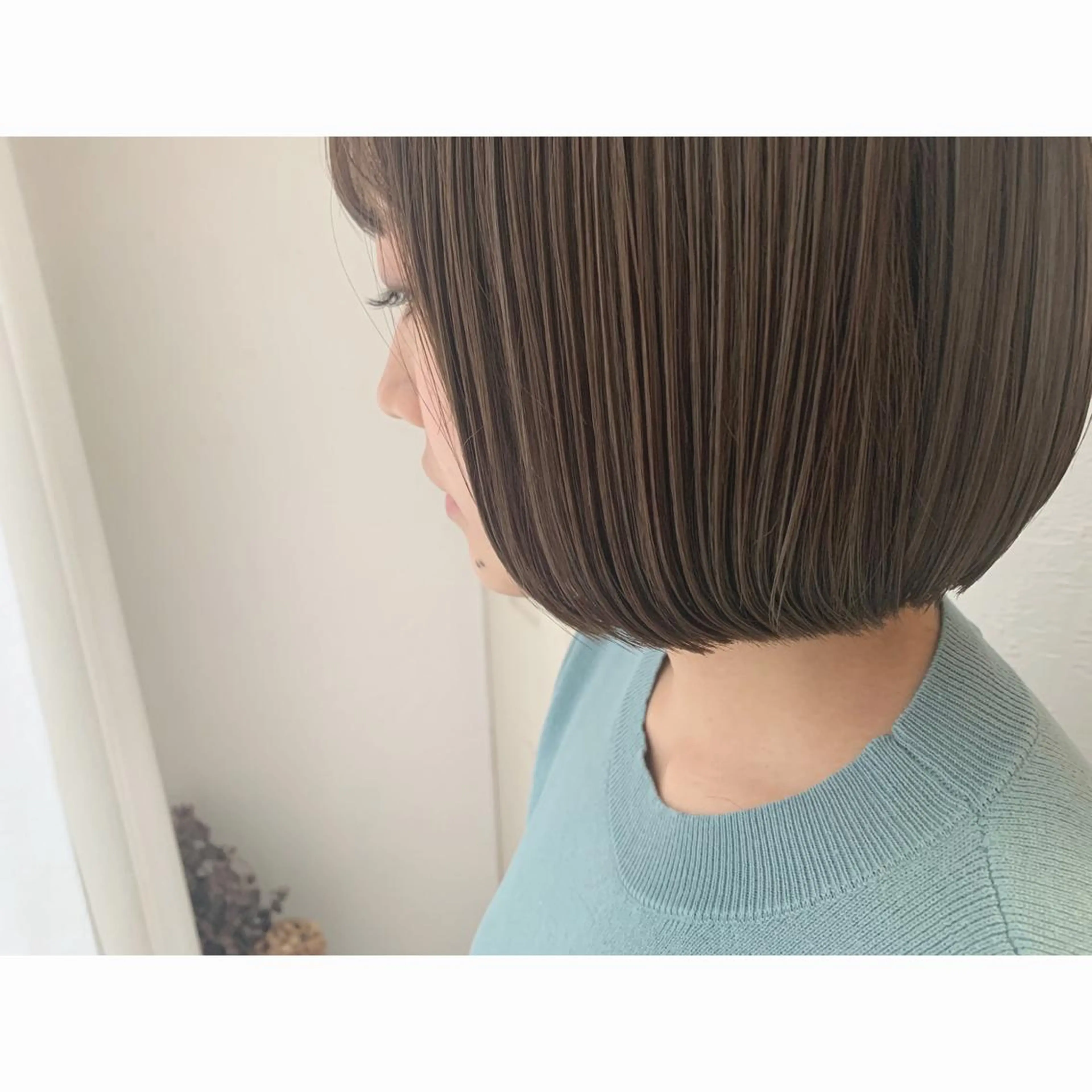 ミディアム カラー カット fio マナミのヘアスタイル