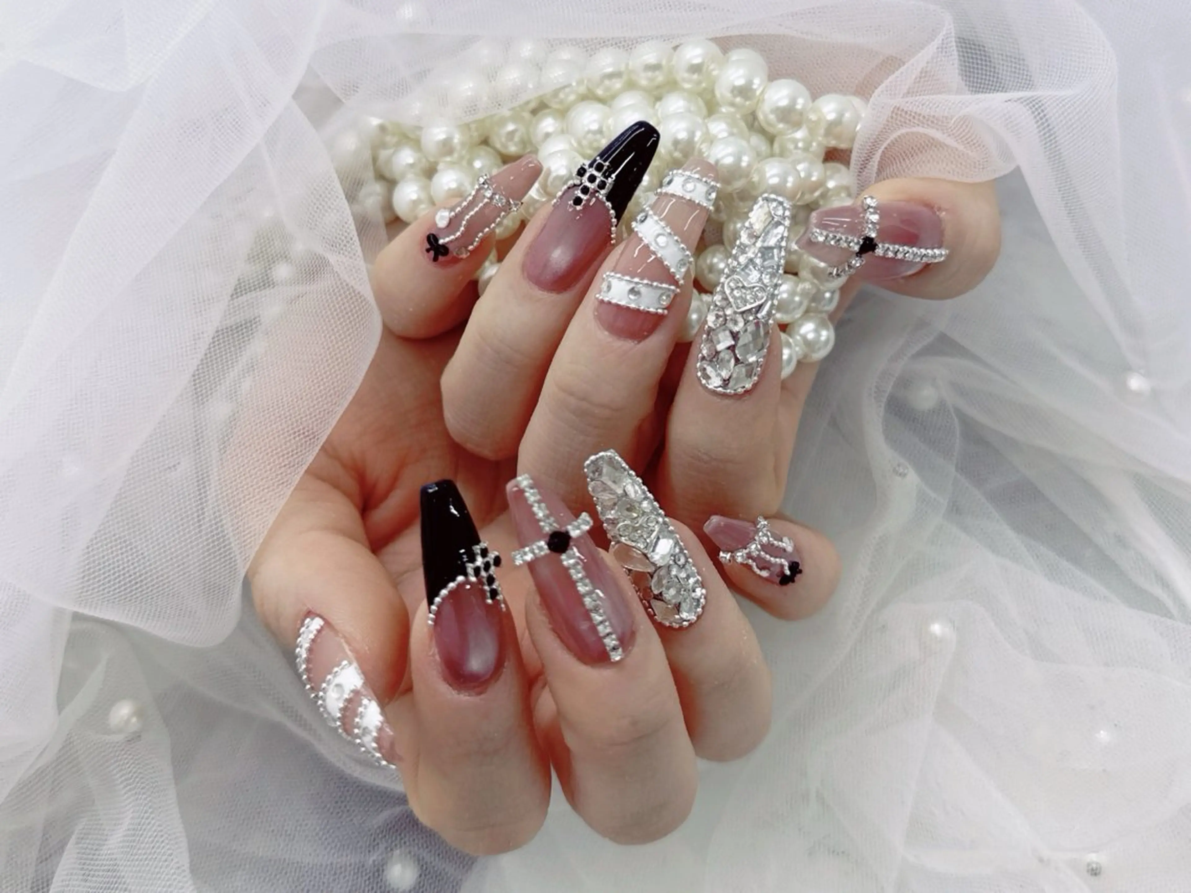 ネイル ハンドネイル ネイルサロン lotusのネイルデザイン