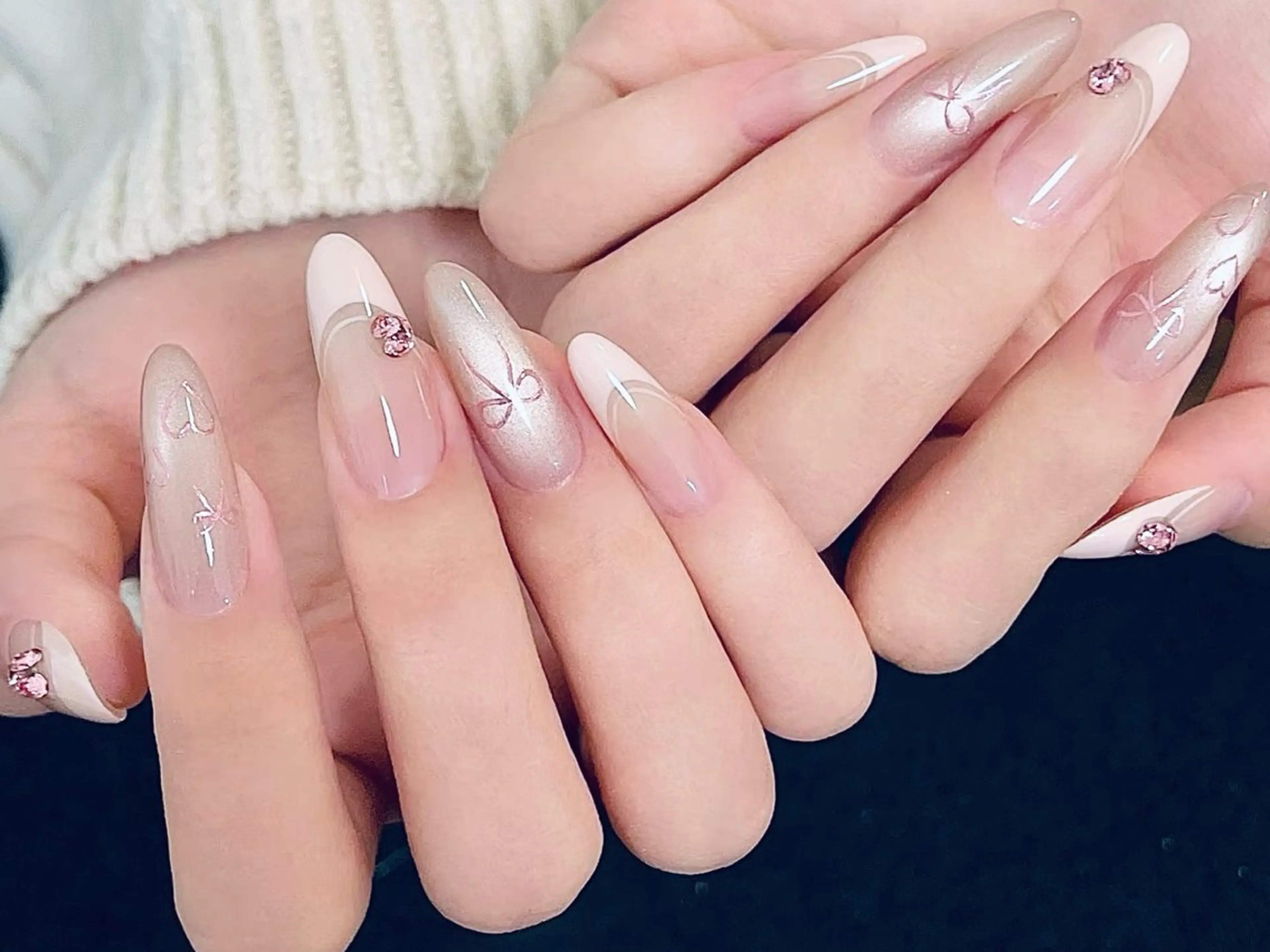 ネイル アートネイル チークネイル フレンチネイル オフィスネイル リボン ハンドネイル ハンドケア DarkHoney 池袋店のネイルデザイン