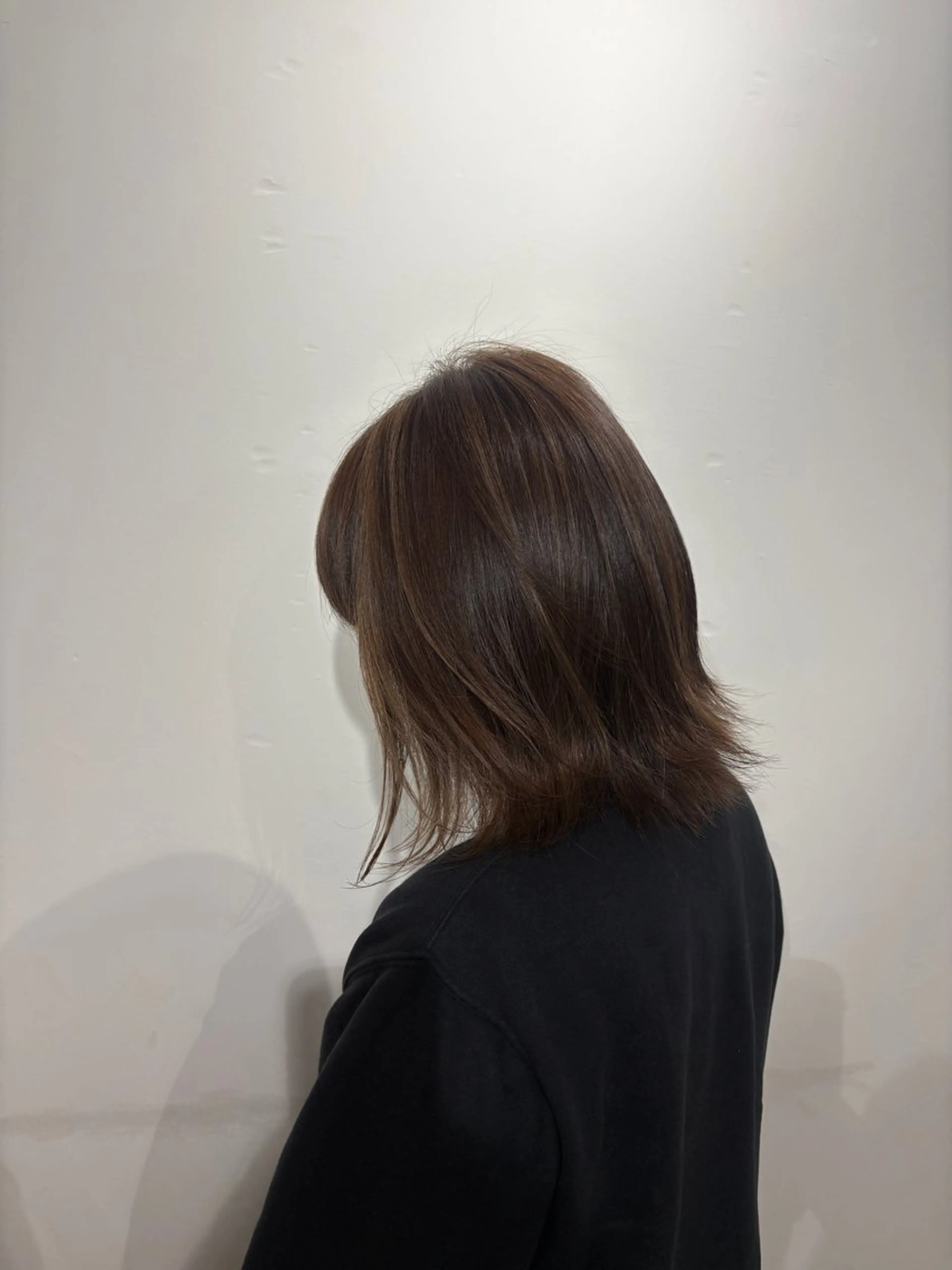 ミディアム カラー ベージュカラー ハイライトカラー ハイライト 京都駅/透明感カラー 🖤sakiのヘアスタイル