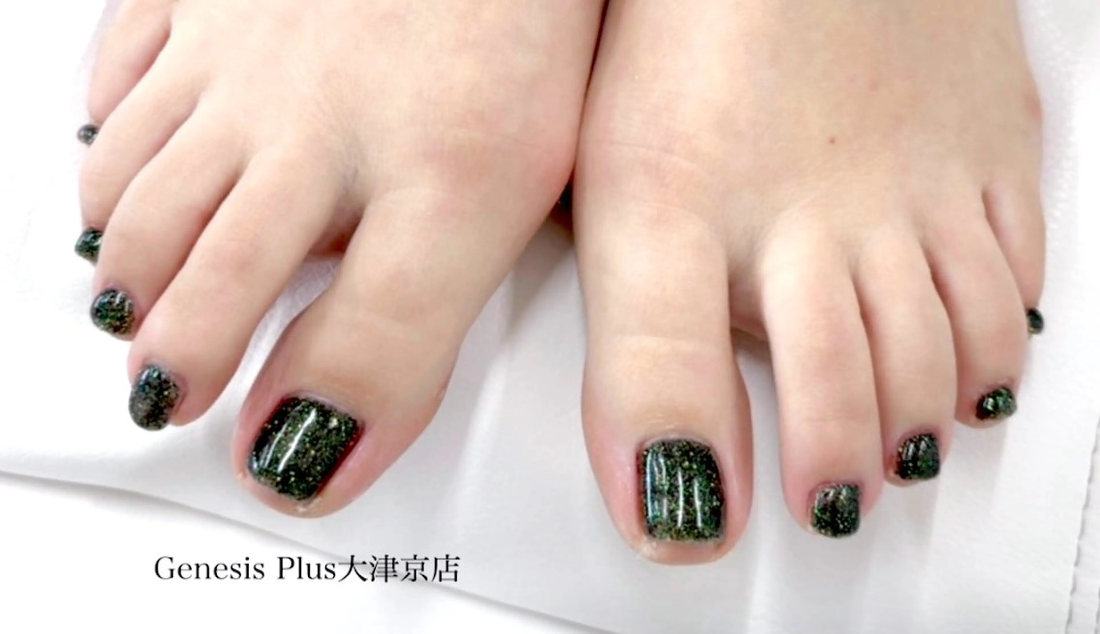 ネイル フットネイル ワンカラーネイル Genesis Plus大津京店のネイルデザイン