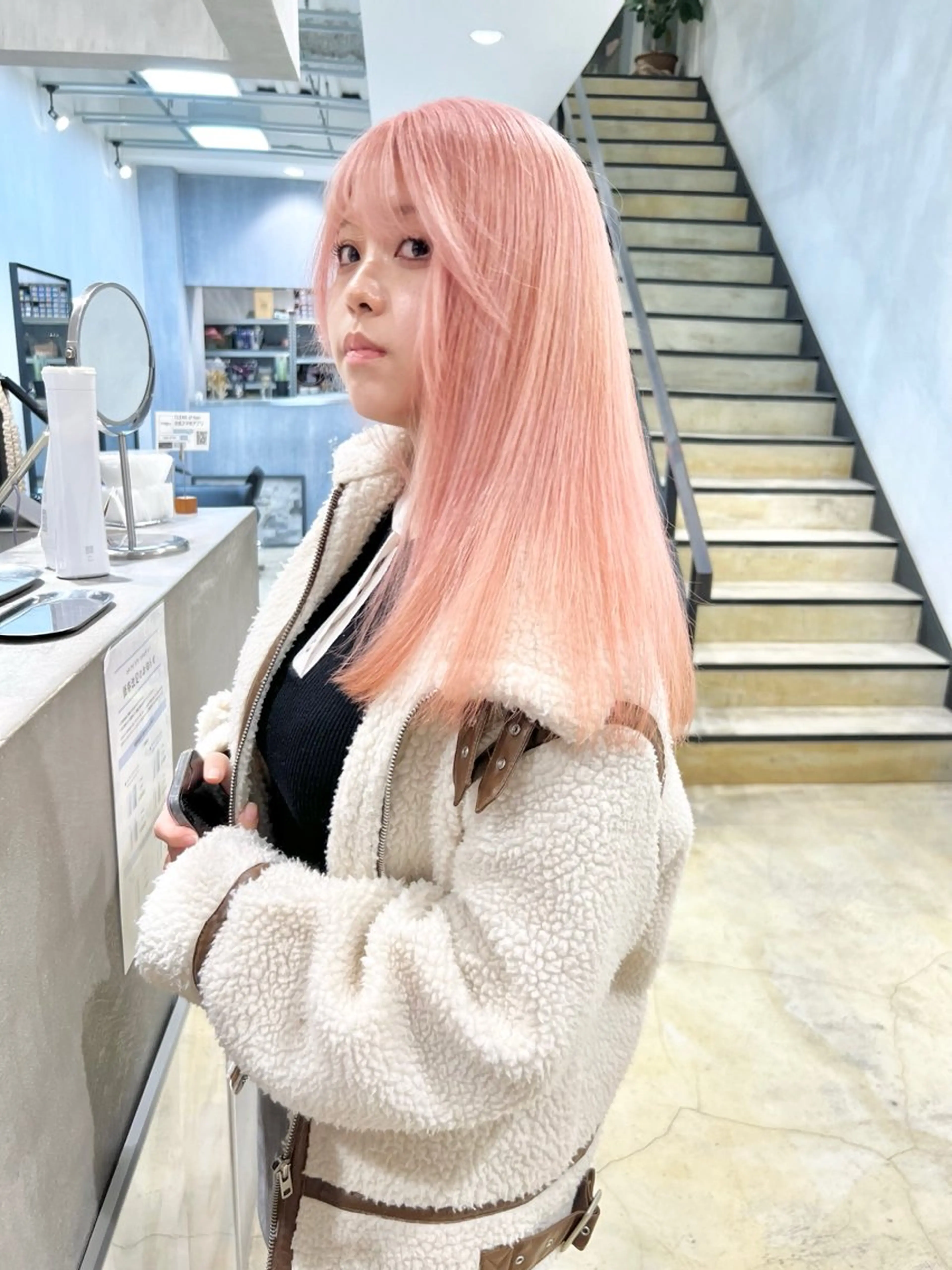 ロング カラー ブリーチ ピンクカラー カット メンズパーマ/フェ ザーパーマ/古川晴輝のヘアスタイル