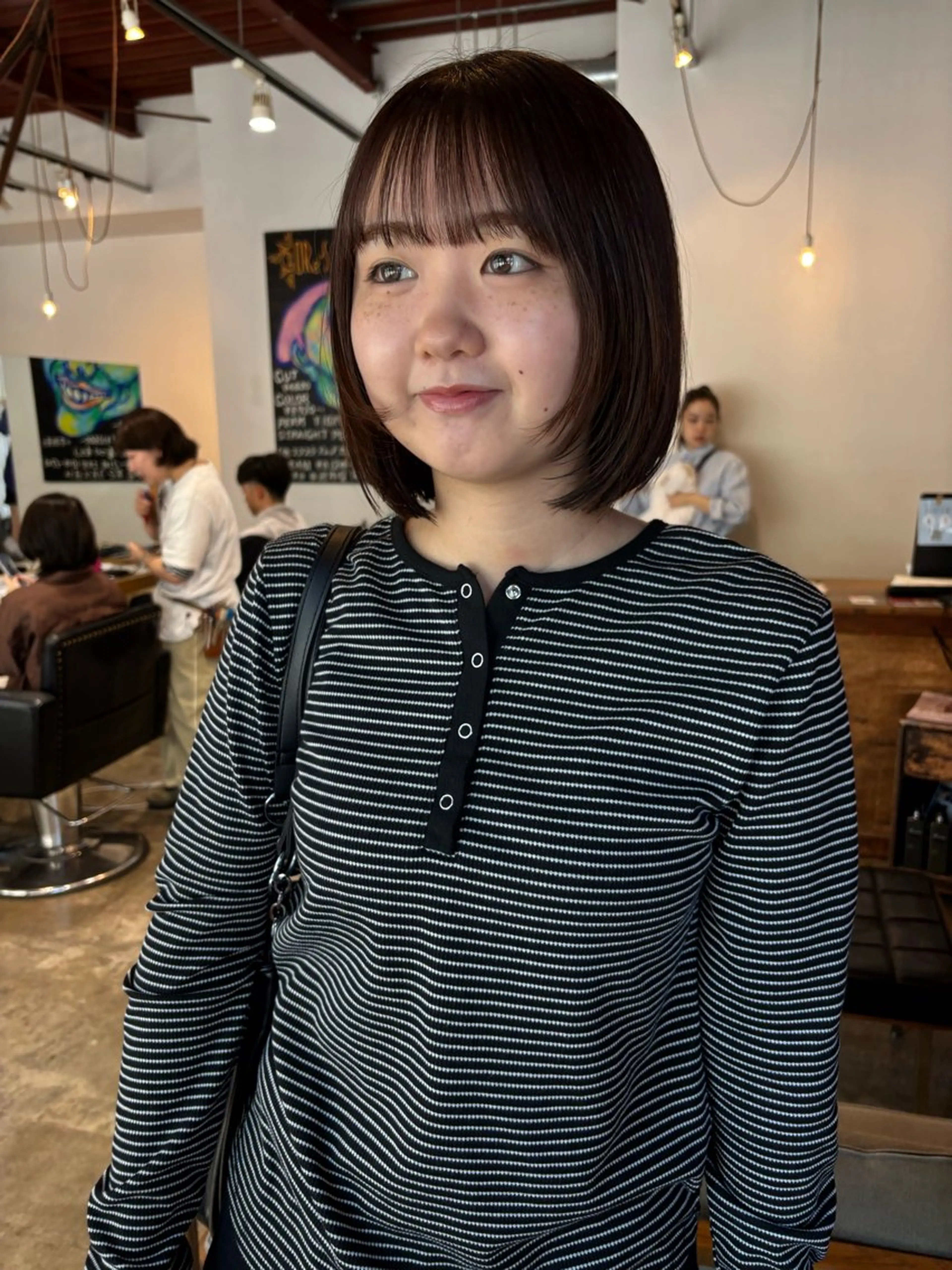 ショート 小日向 沙織のヘアスタイル