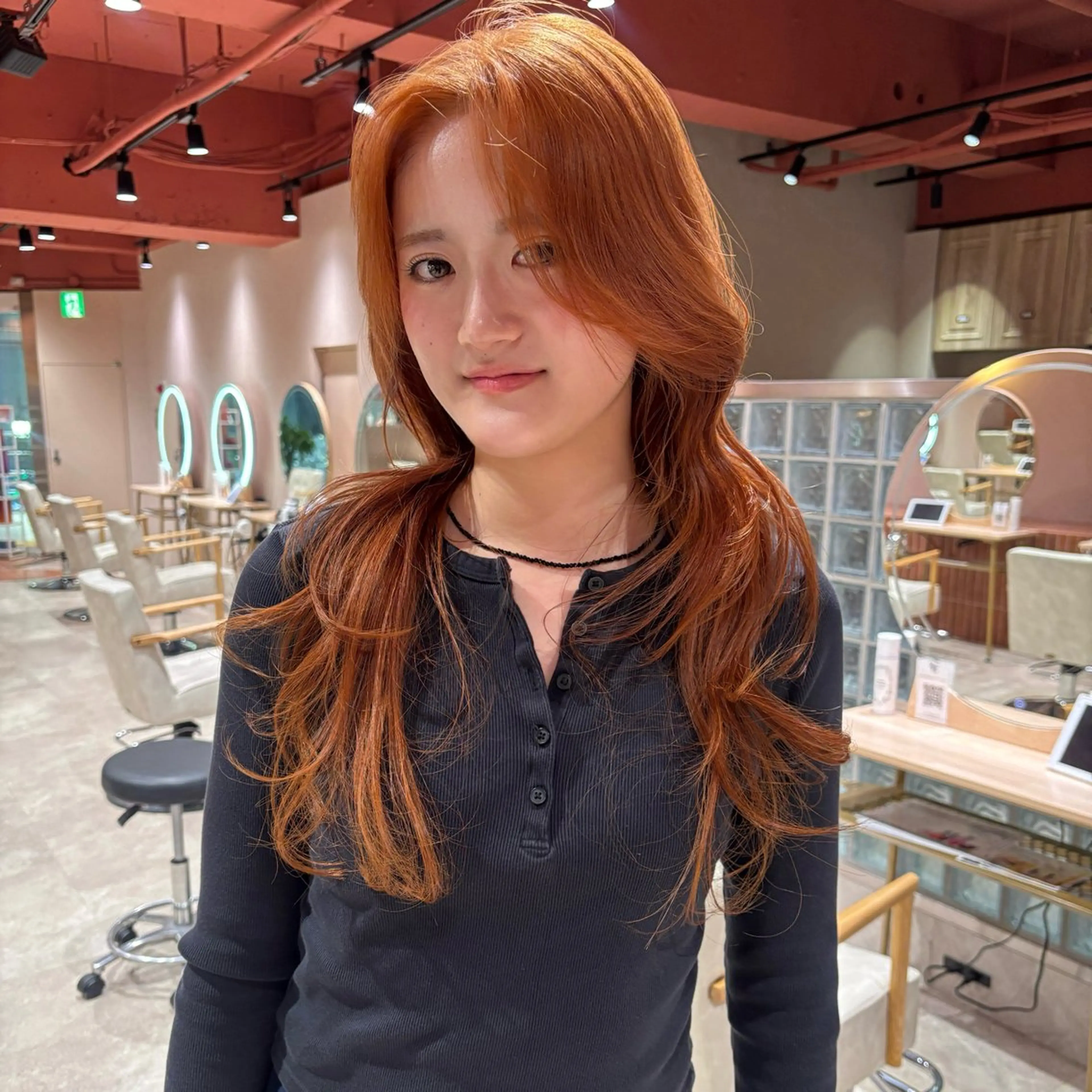 カラー ブリーチ ケアブリーチ ダブルカラー ハイトーンカラー インナーカラー ヘアカラー レイヤー/ボブ /メンズ🪩KAYOのヘアスタイル