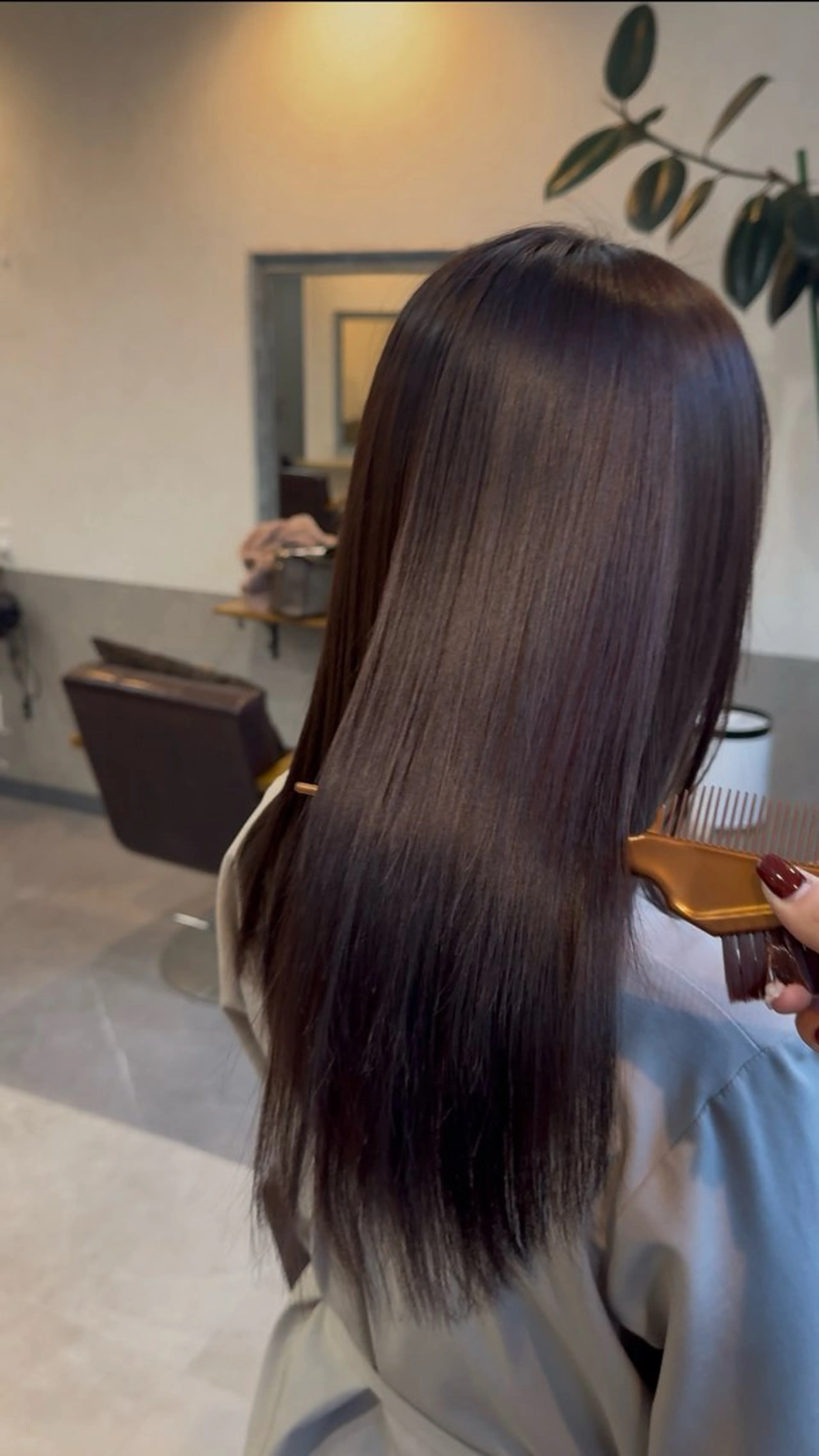 ロング カラー ブラウンカラー ラベンダーカラー 船橋 Nerine 【ネリネ】かえでのヘアスタイル