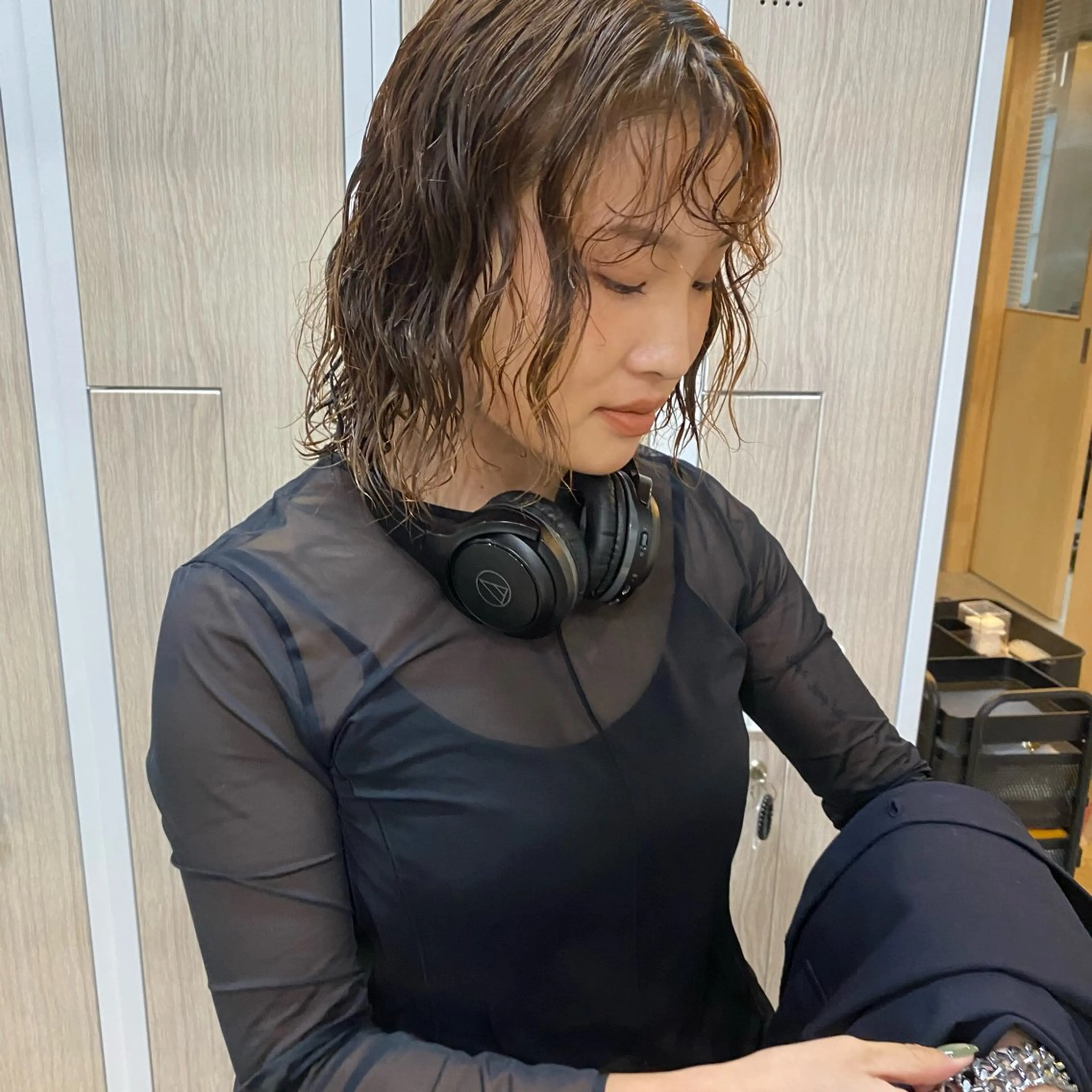 ミディアム パーマ ミディアムパーマ シミズ アスカのヘアスタイル