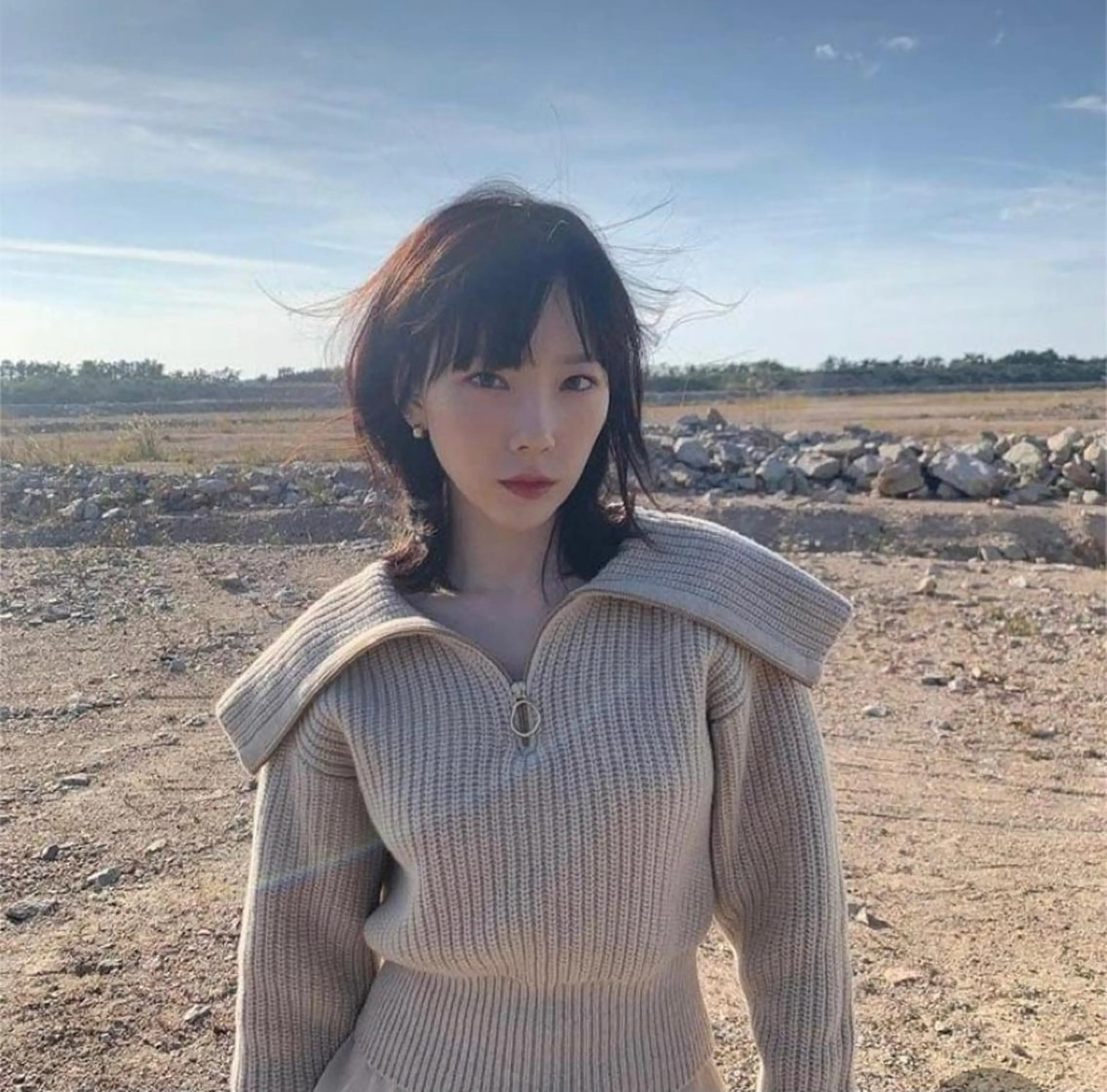 ミディアム Erina レイヤー/似合わせ♡のヘアスタイル