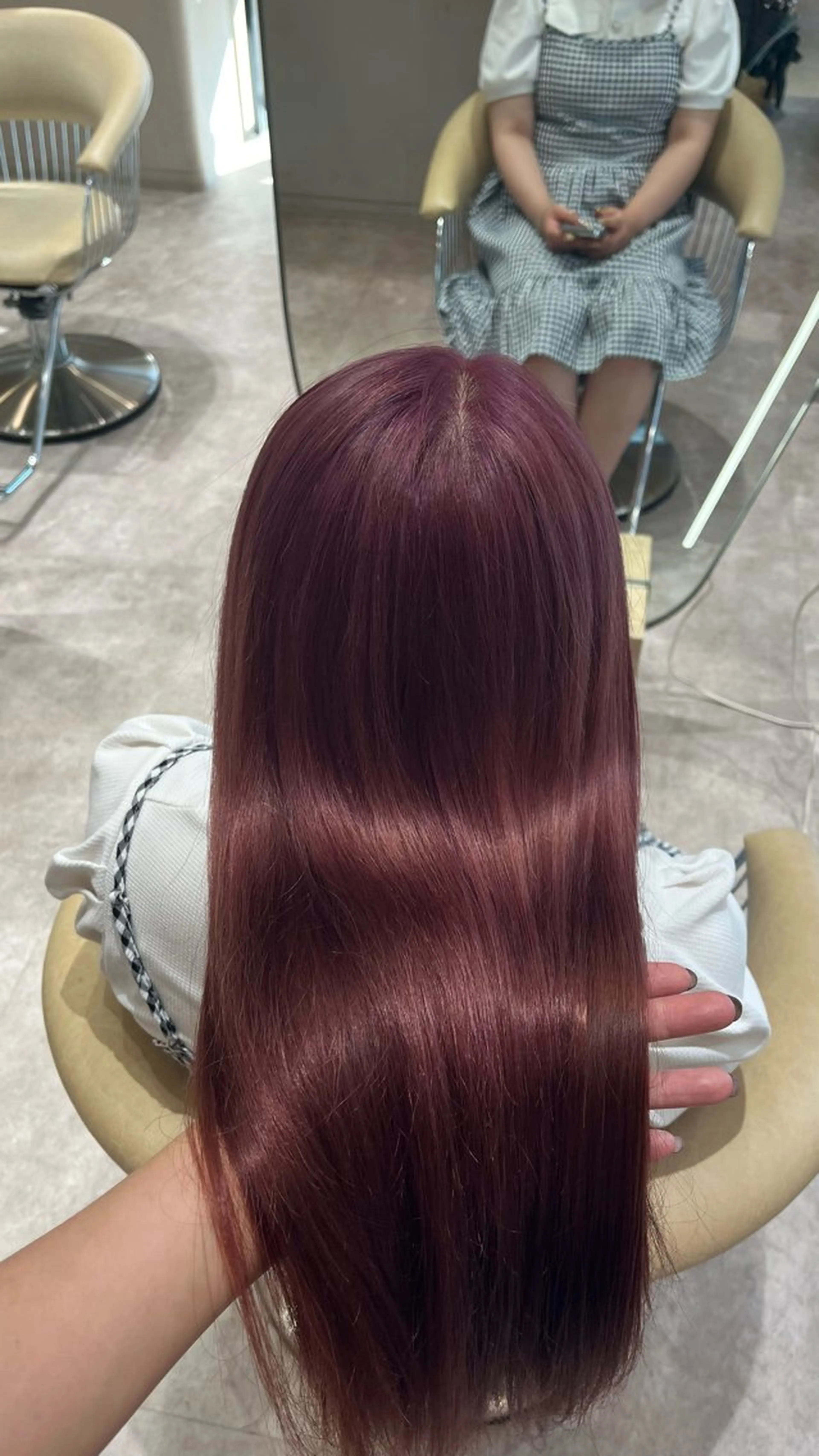 ロング カラー ラベンダーカラー ピンクカラー ピンクラベンダー 顔周りカット/ 透明感カラー/ユナのヘアスタイル