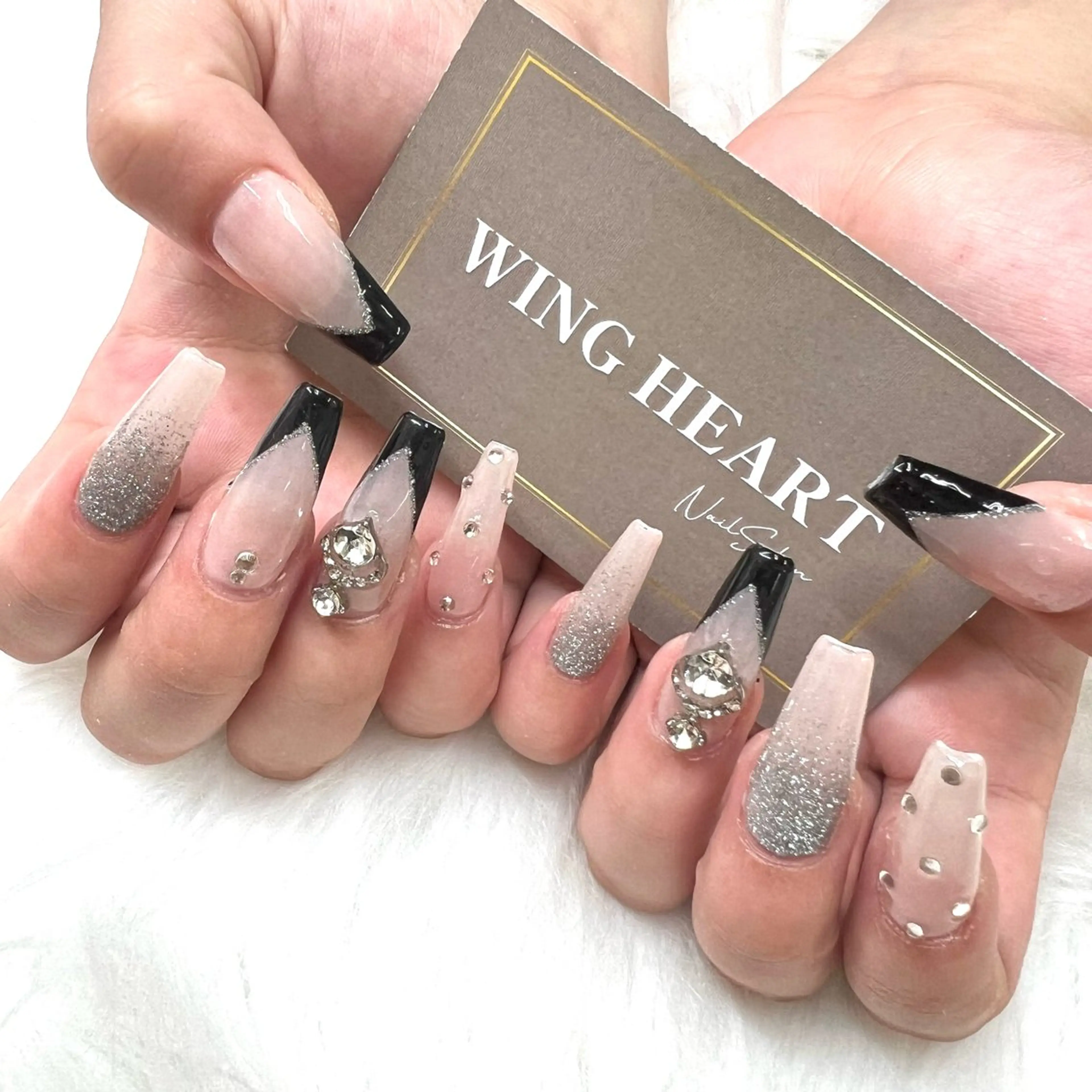 ネイル I. AYUMIのネイルデザイン