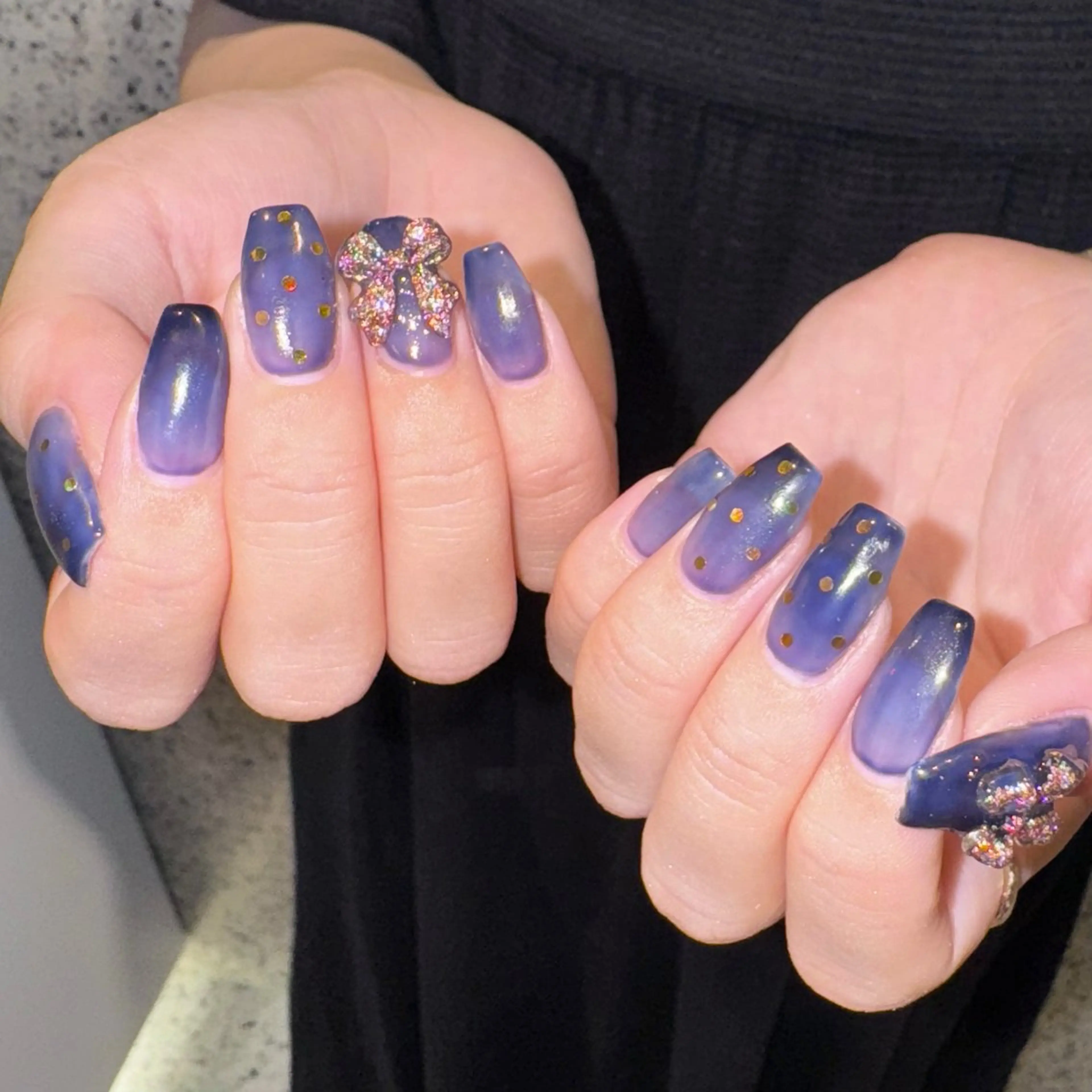 ネイル ネイビー ハンドネイル RIEKO🍒 ワンホン♡推しネイルのネイルデザイン