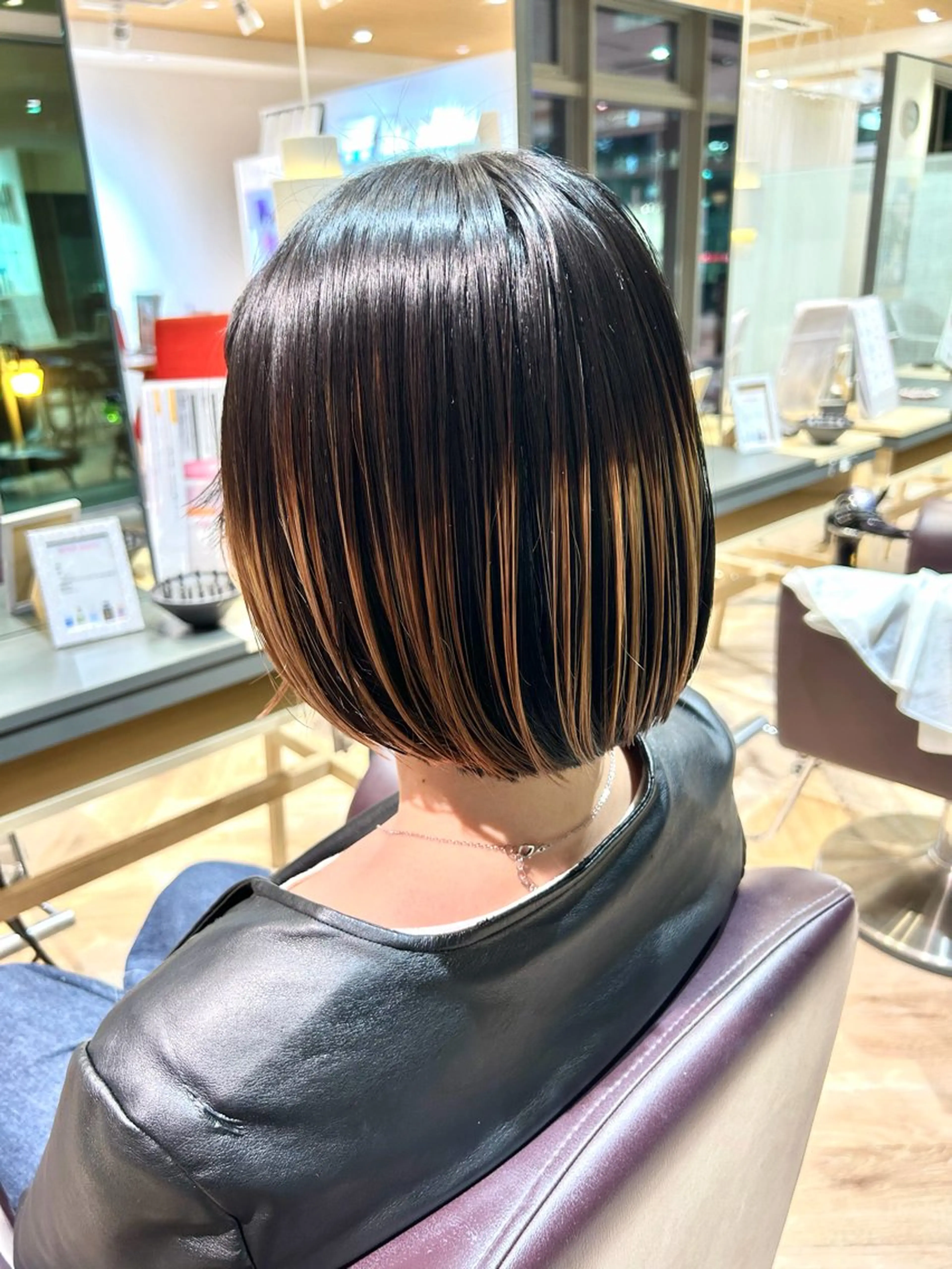 ショート カラー 加藤 千穂のヘアスタイル