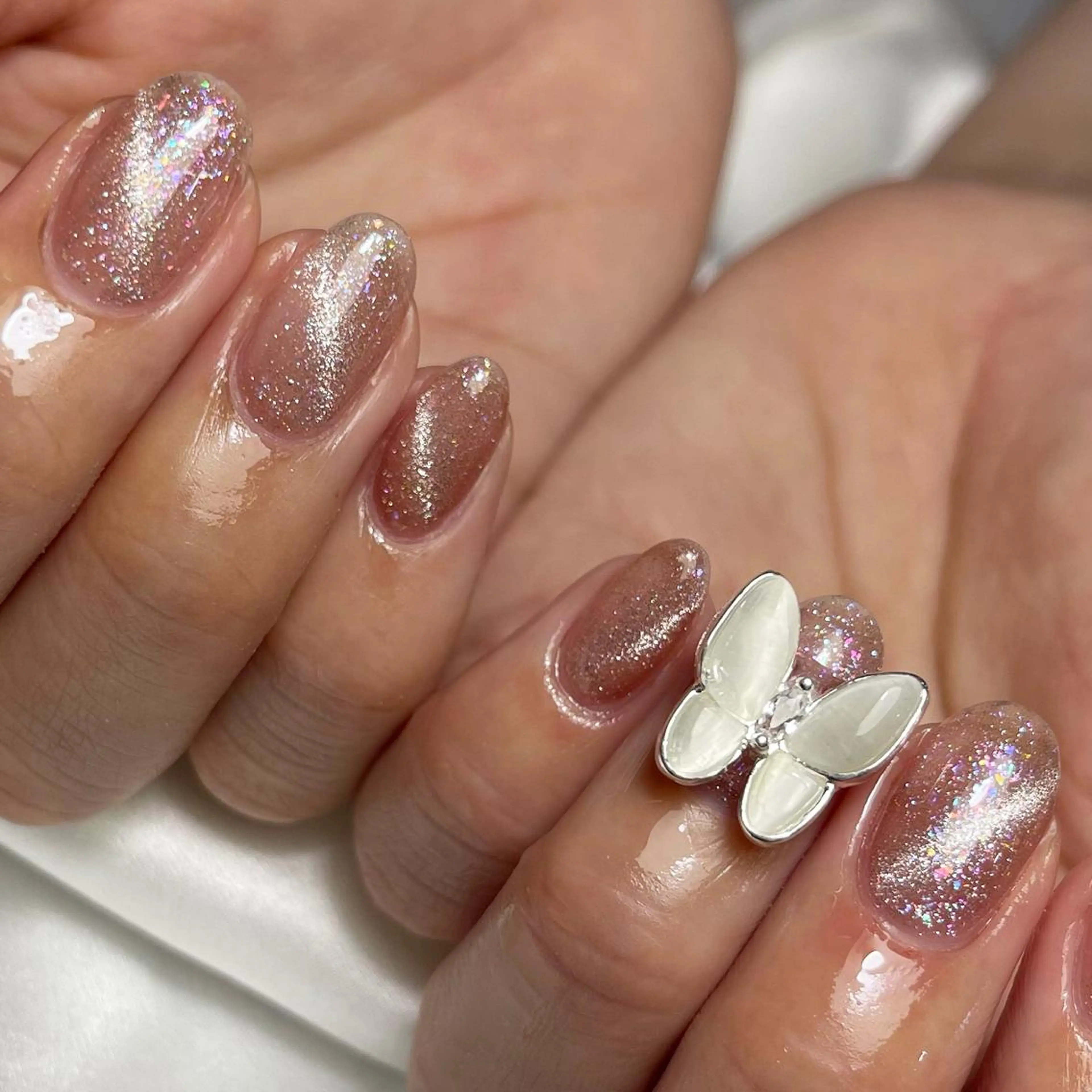 ミディアム ネイル ハンドネイル richeri beautyのエステ・リラクイメージ