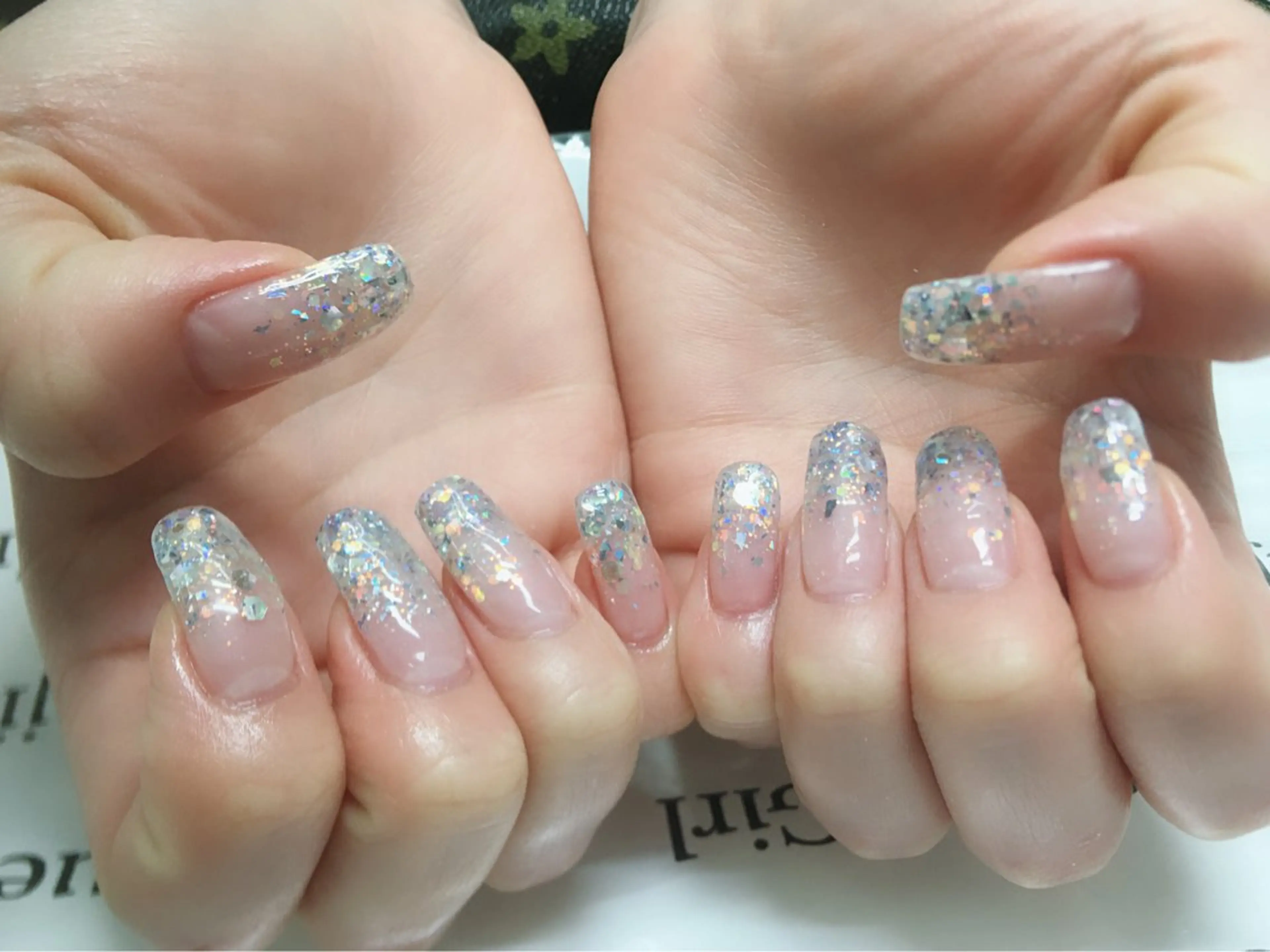 ネイル グラデーション ラメ(グリッター) ハンドネイル 🌸Nail&Eye KAKU🌸のマツエク・マツパデザイン