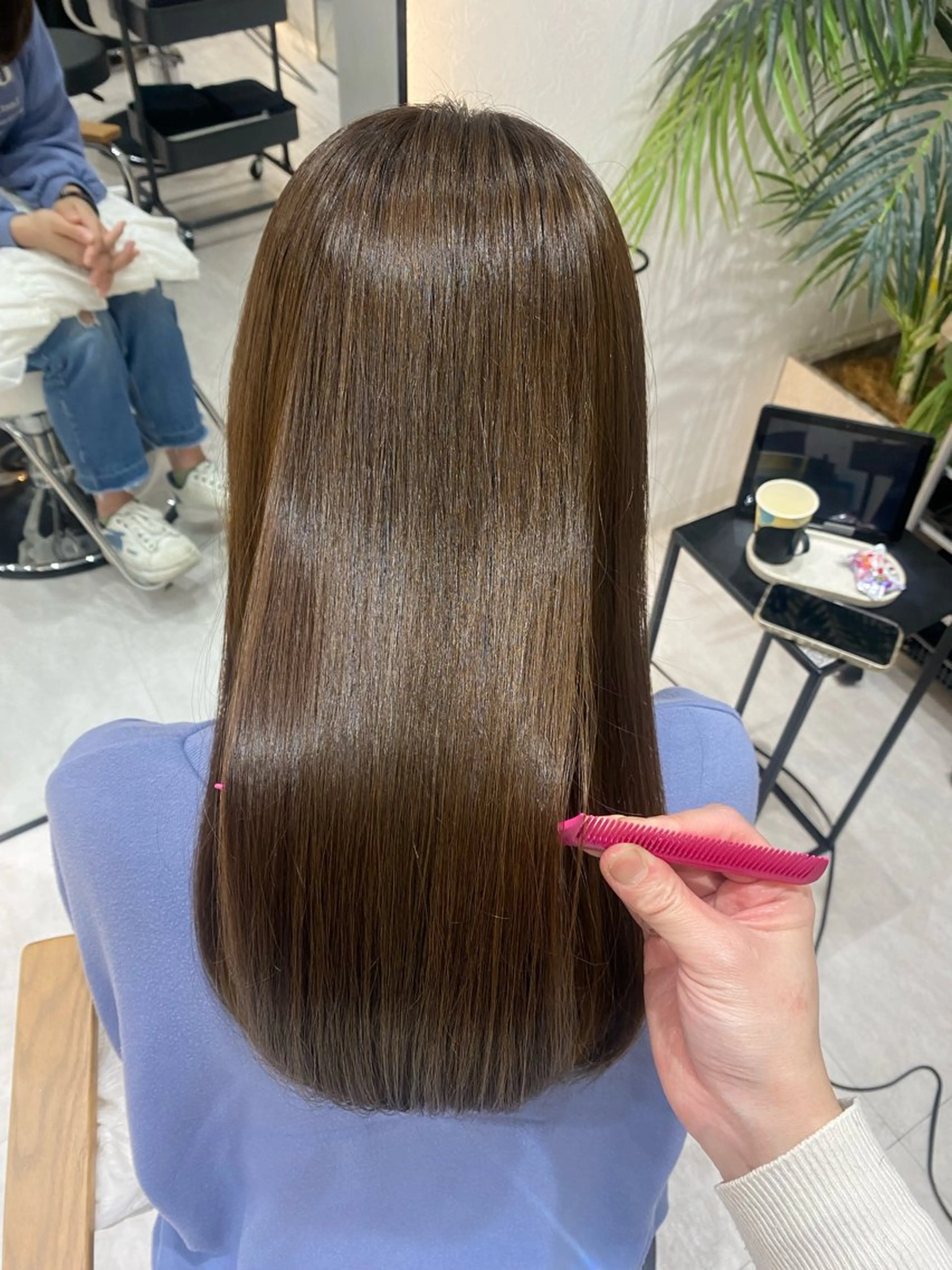 ロング カット ヘアカラー トリートメント 髪質改善/艶カラー 🎀レイヤーカットのヘアスタイル