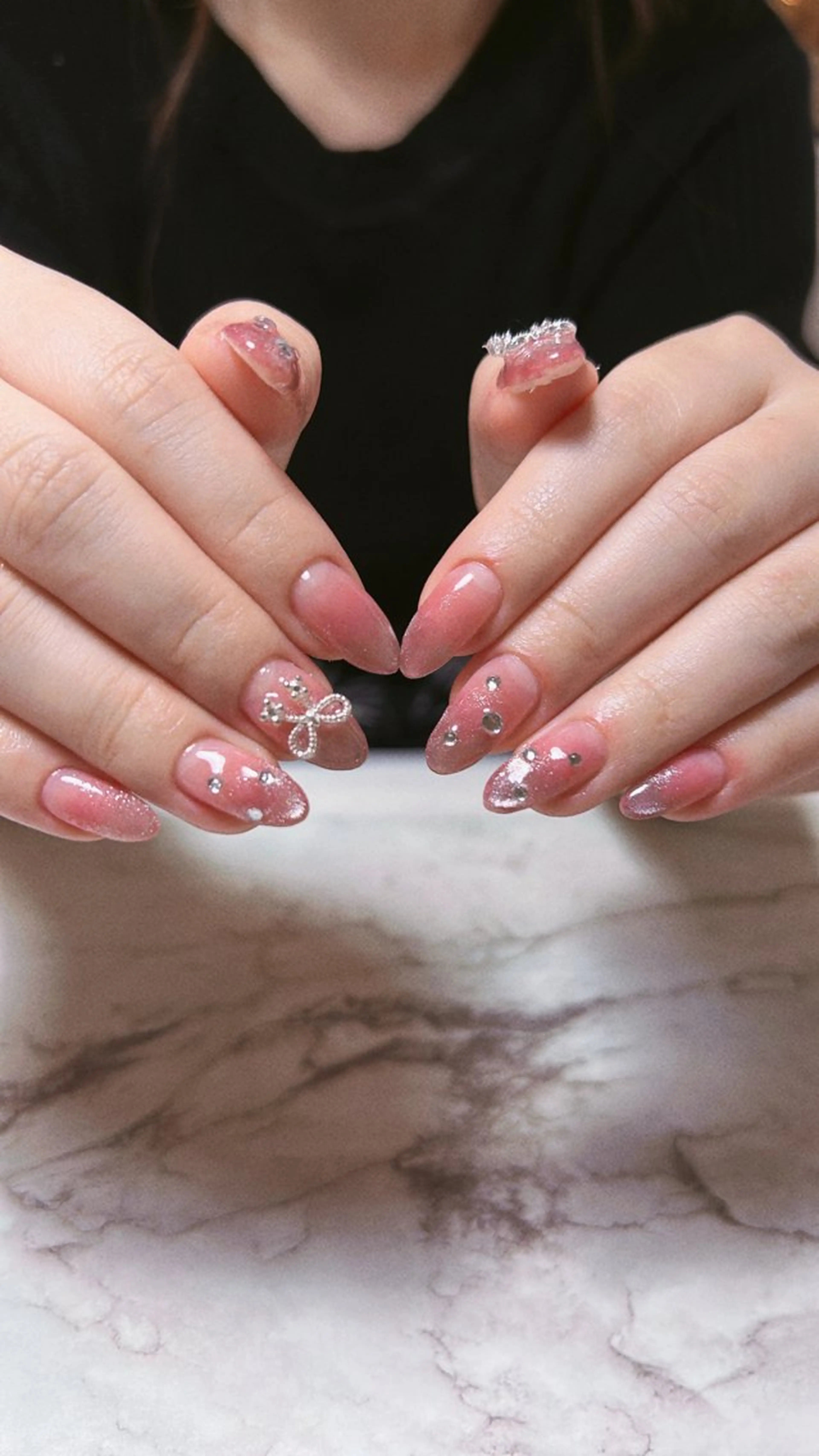 ネイル ハンドネイル フットネイル TESORO nailのネイルデザイン