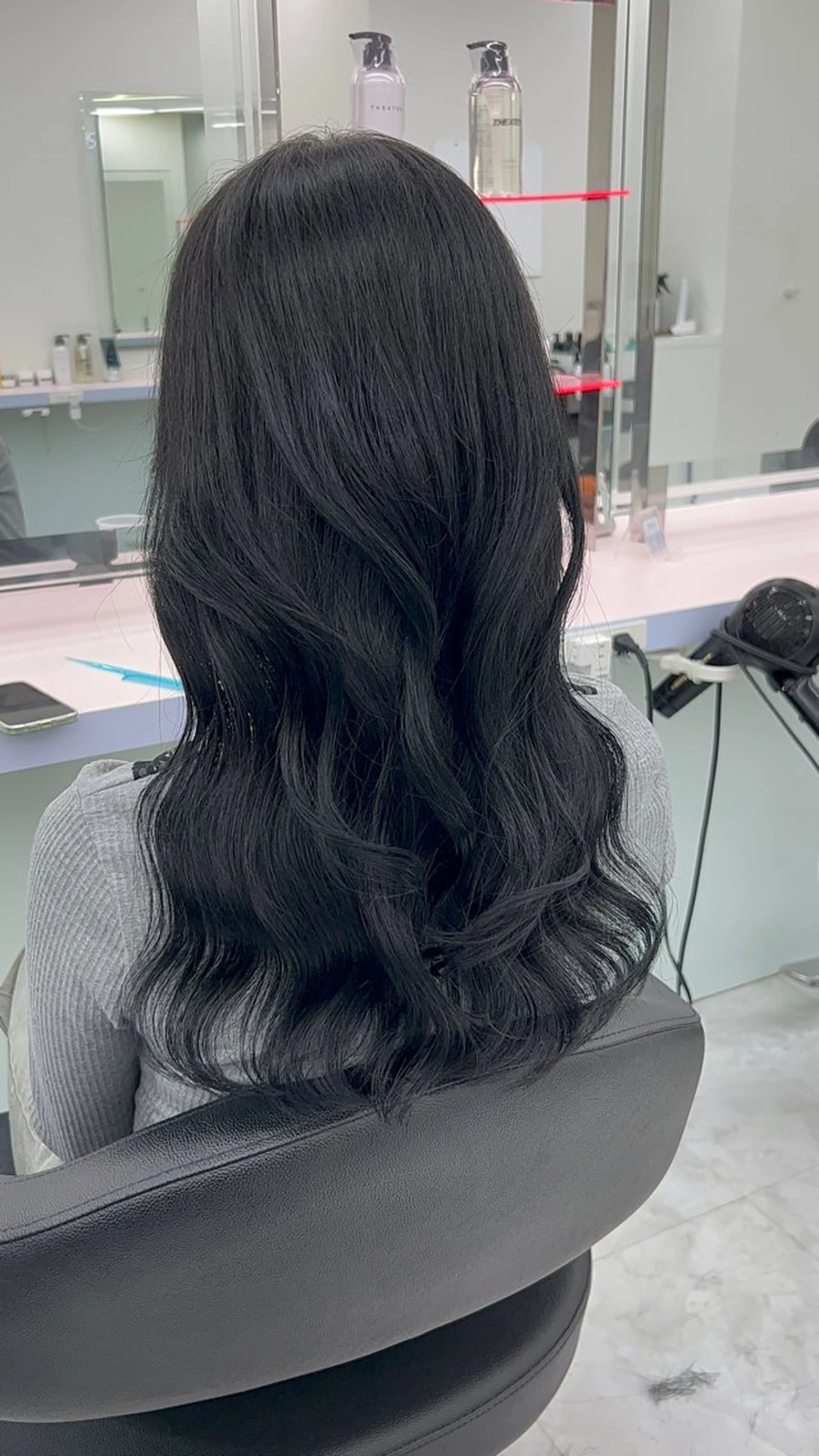 ロング カラー ヘアアレンジ 韓国風ヘア レイヤーカット カット ヘアカラー ブリーチなしの達人 🌈KAITOのヘアスタイル