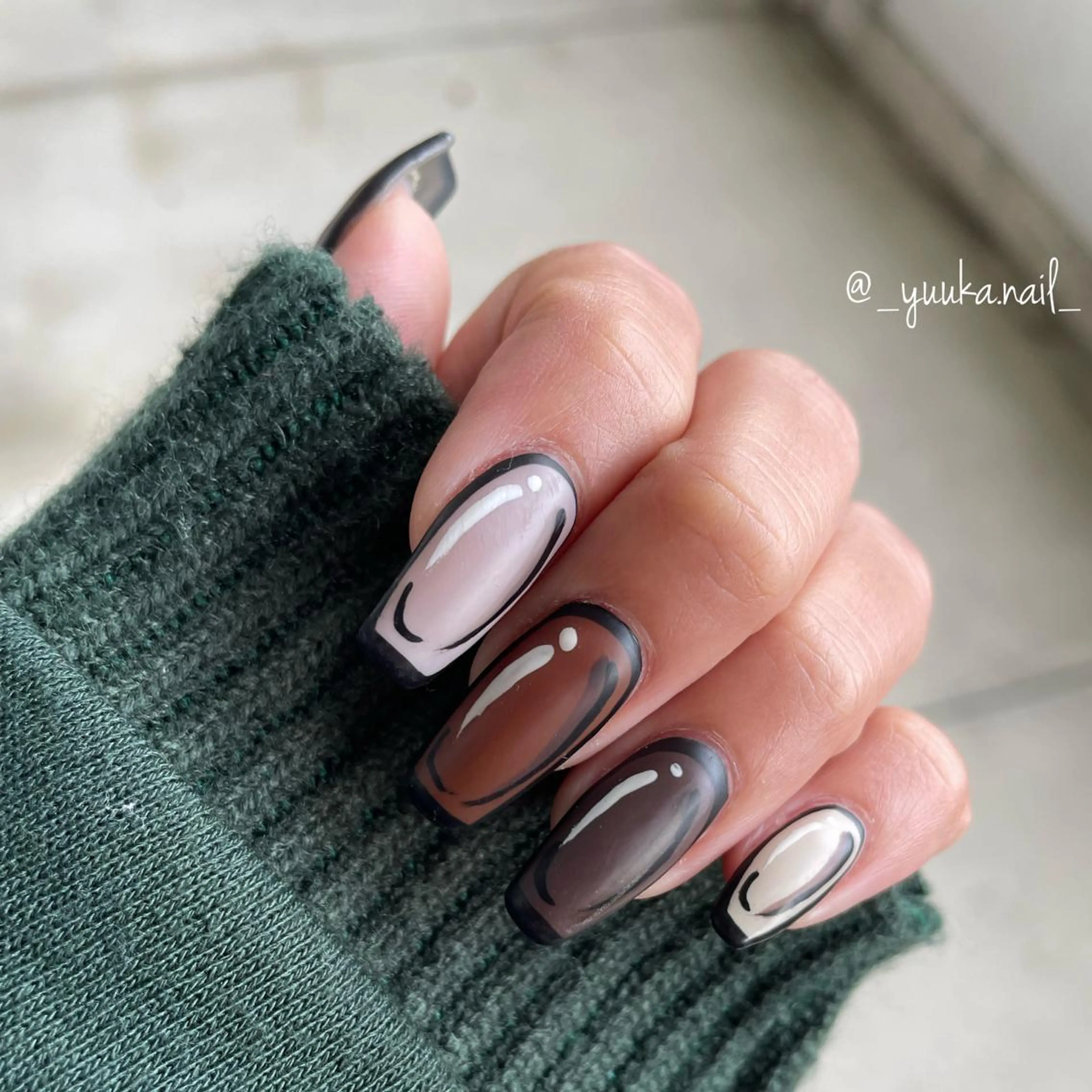 ネイル Feliz 楽しいネイルサロンのネイルデザイン