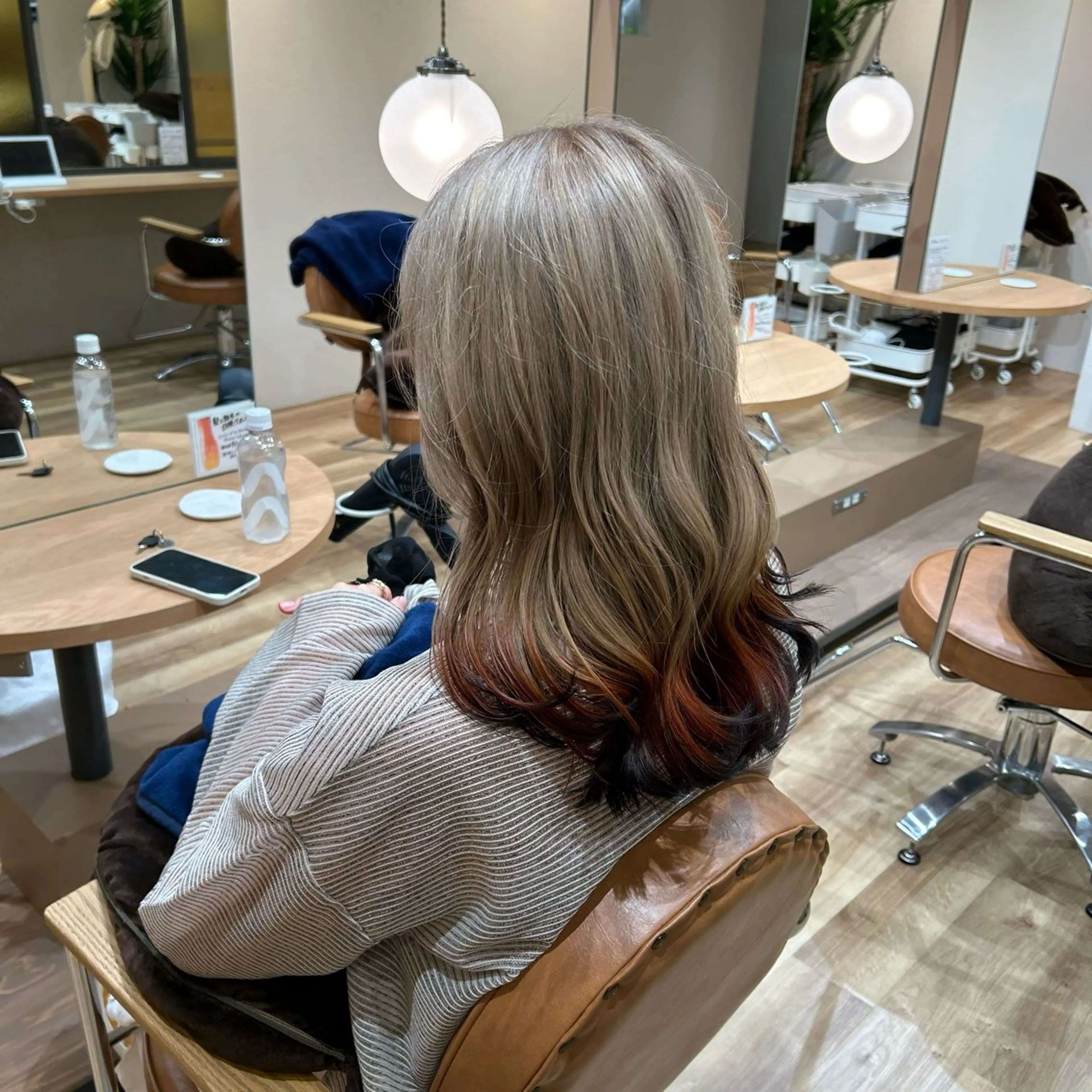 セミロング 宮本 季奈のヘアスタイル