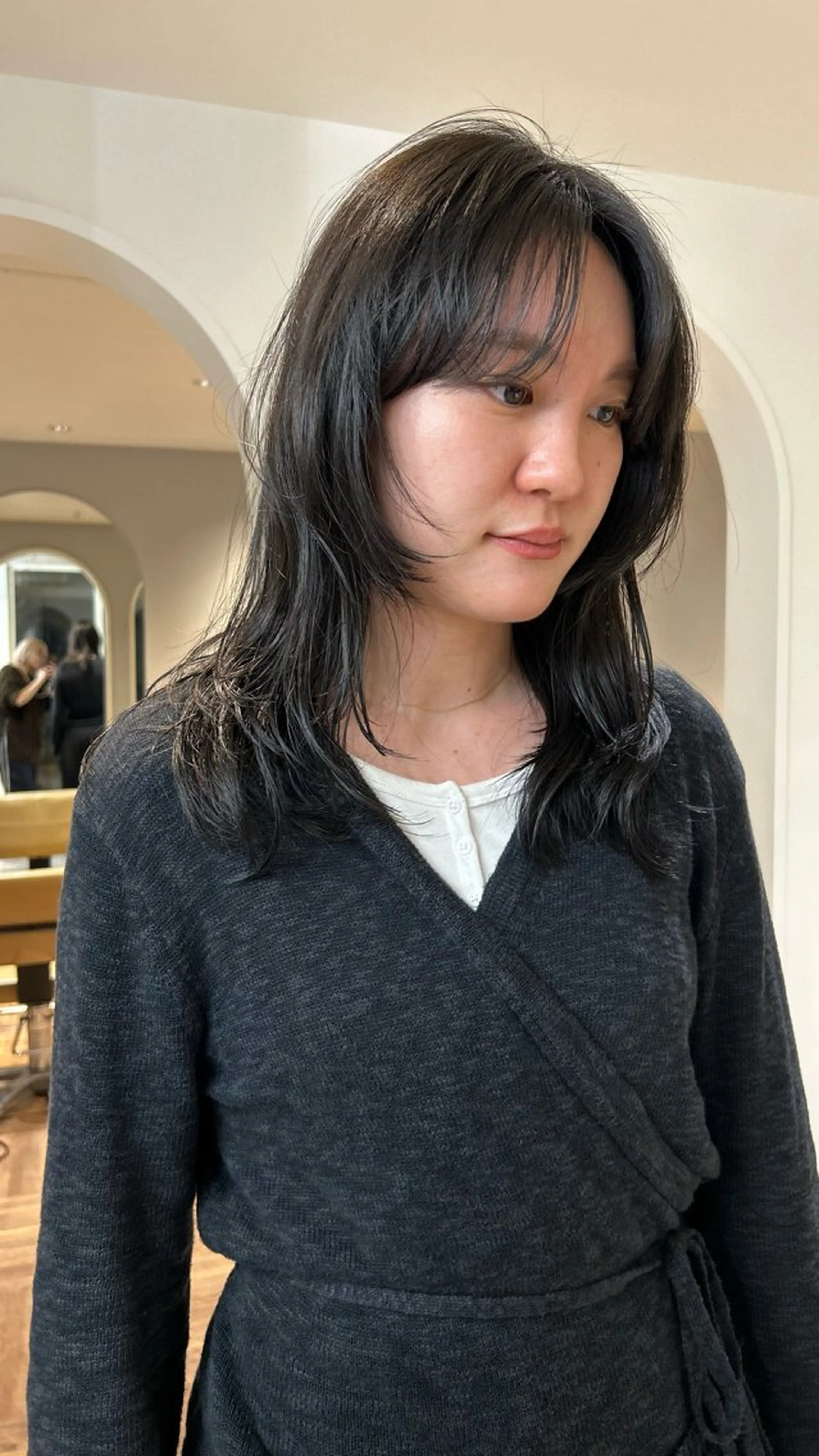 セミロング カラー カット ヘアカラー トリートメント じゅわっと暖色カラー 🍊Moemiのヘアスタイル