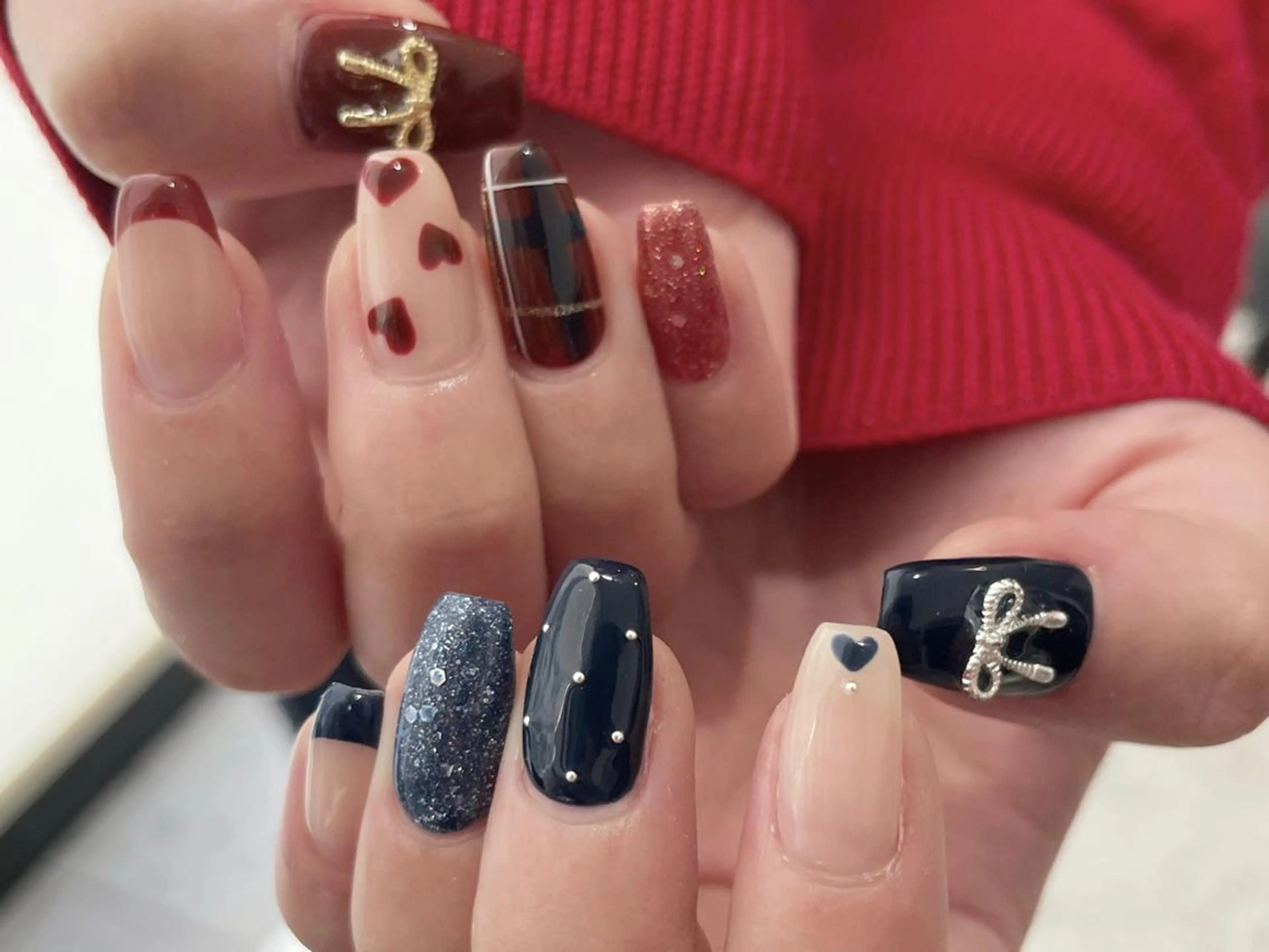 ネイル ハンドネイル カネマル ユウナのネイルデザイン