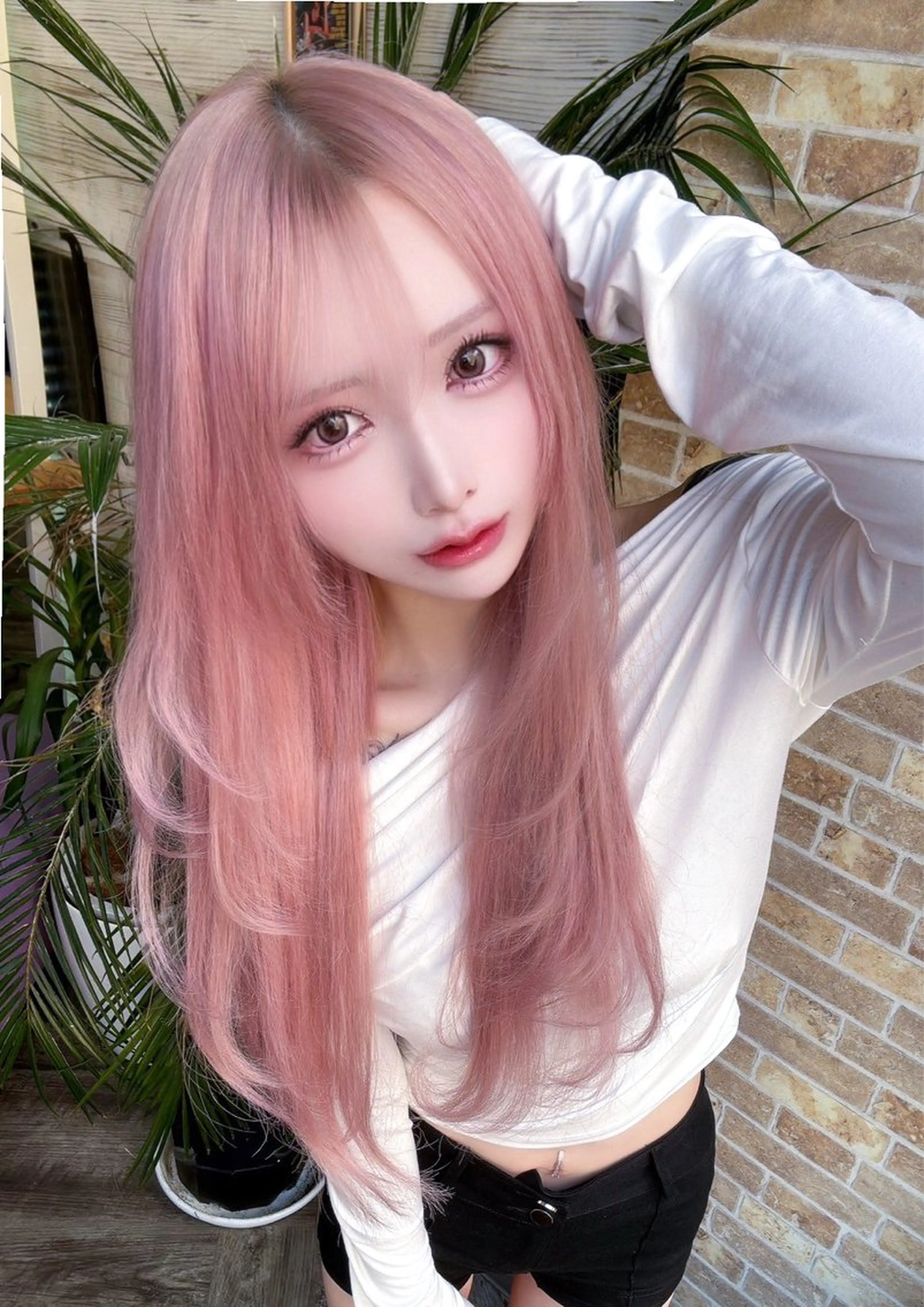 ロング カラー ピンクカラー ヘアカラー エクステ 北沢 隆のヘアスタイル