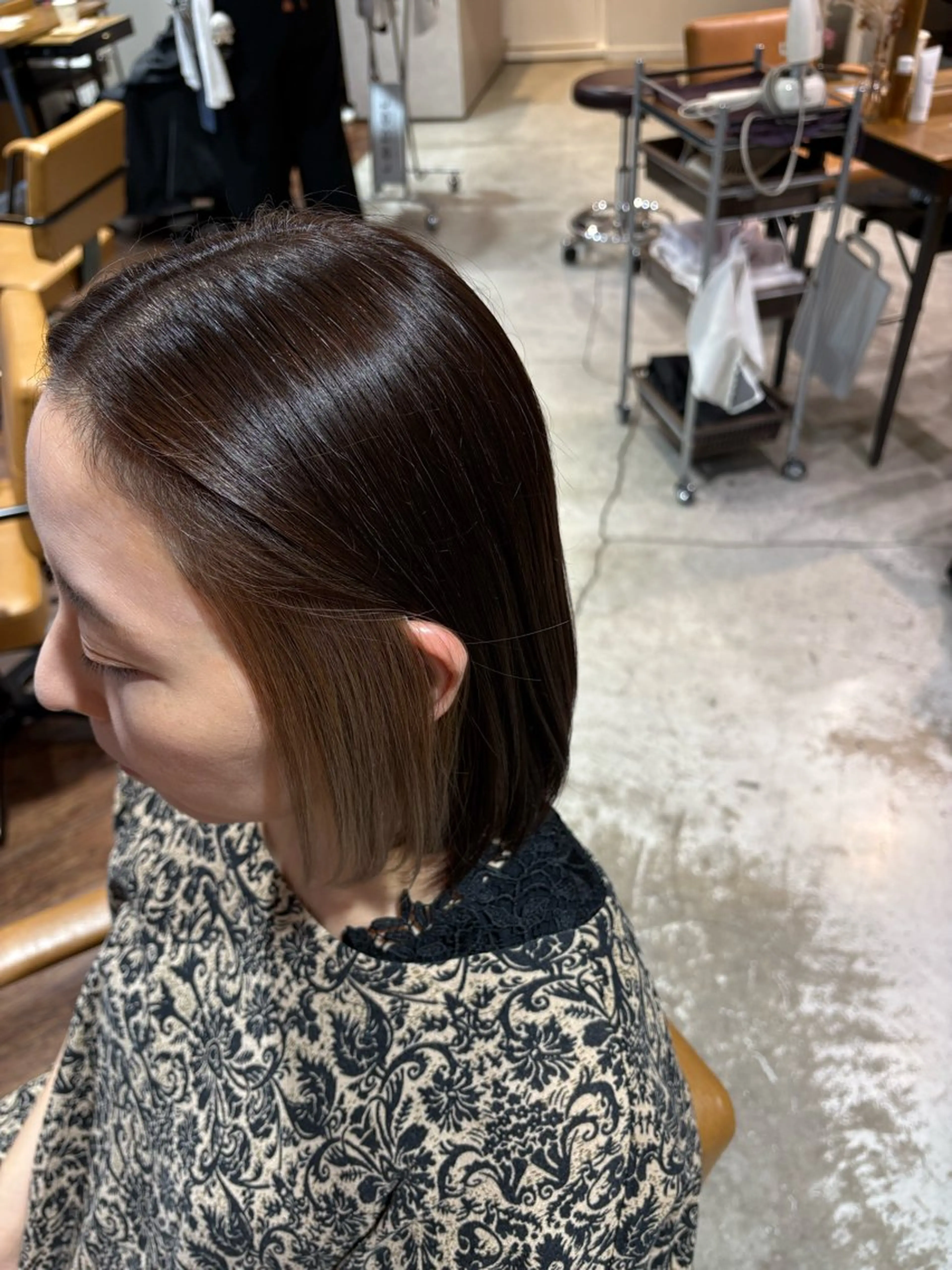 ショート 亀山 由里菜のヘアスタイル