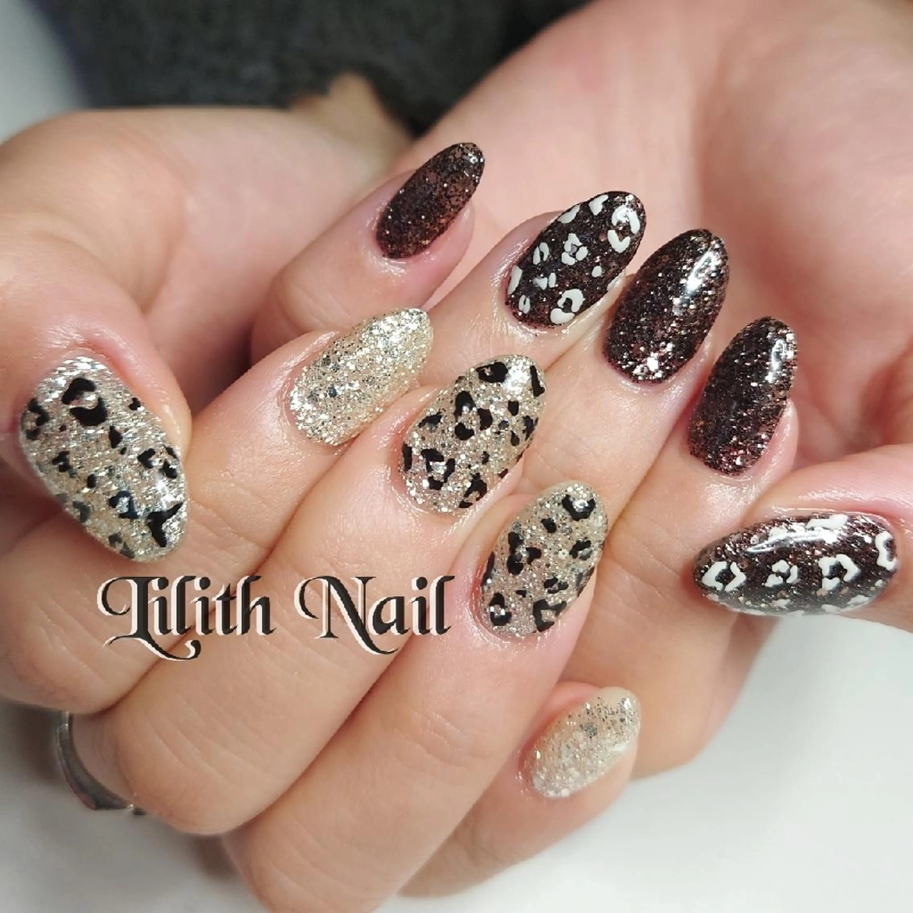 ネイル ラメ(グリッター) ハンドネイル Lilith Nailのネイルデザイン